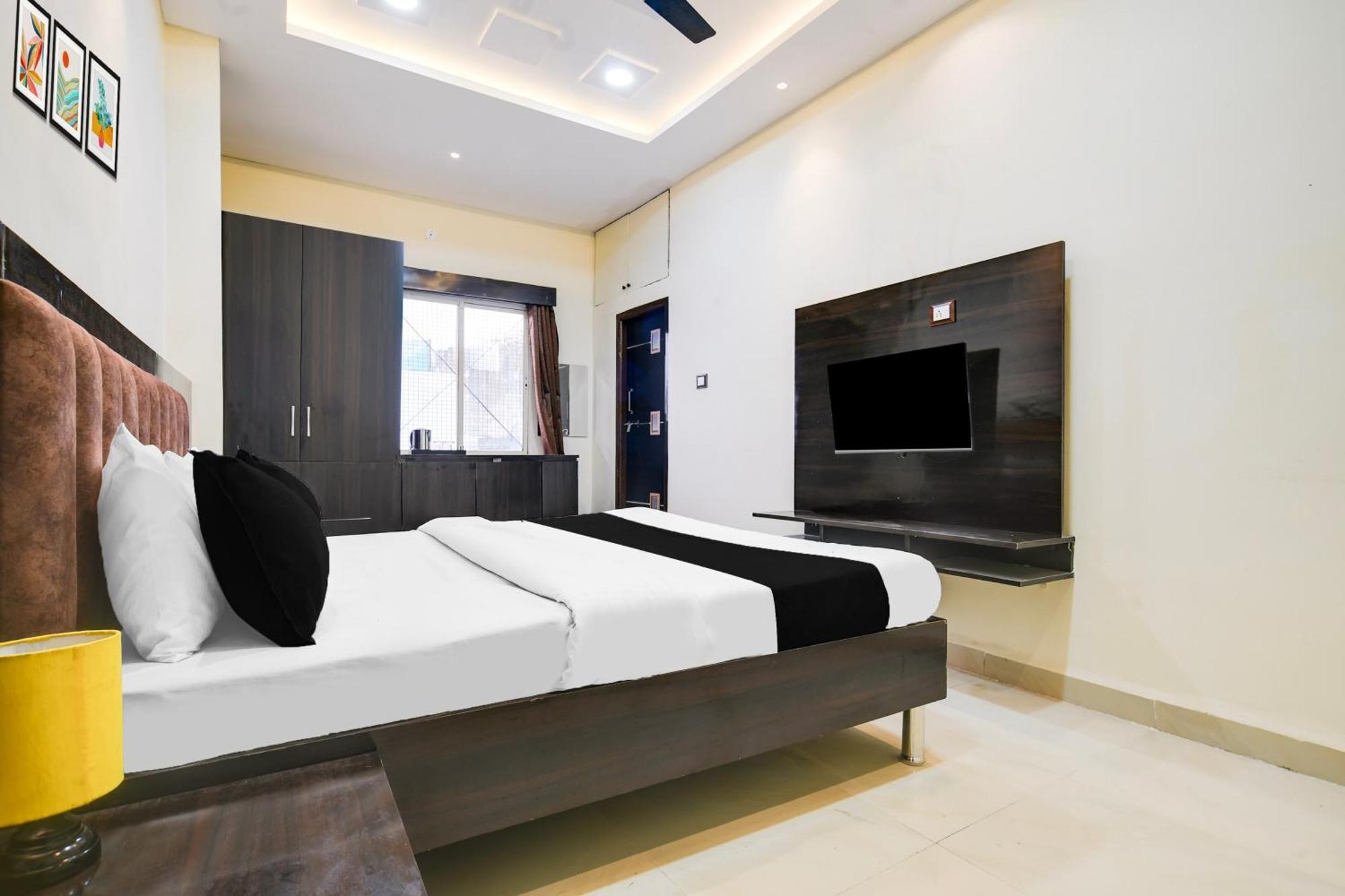 Hotel O Golden Valley 2*