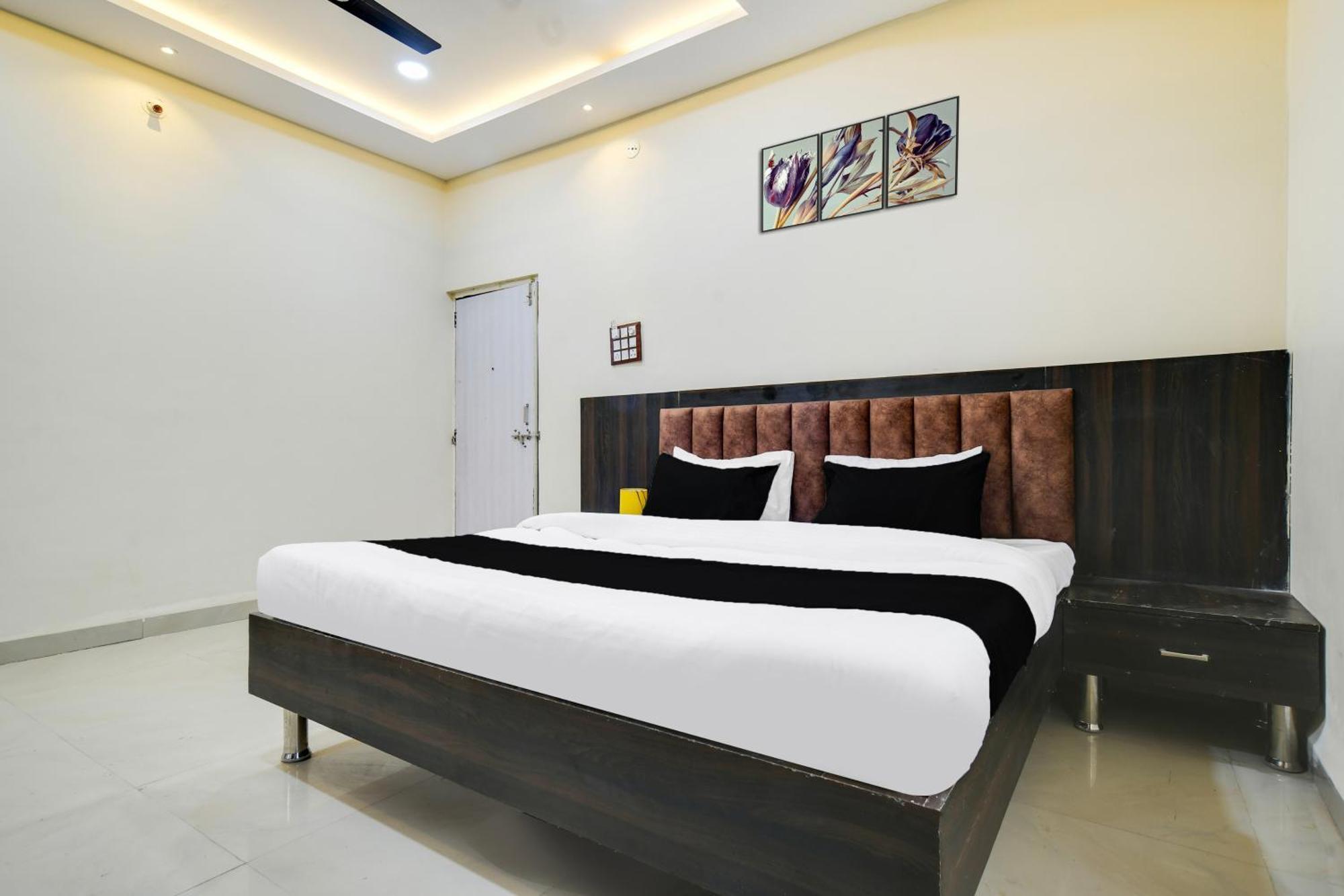 O Golden Valley 2* Indore