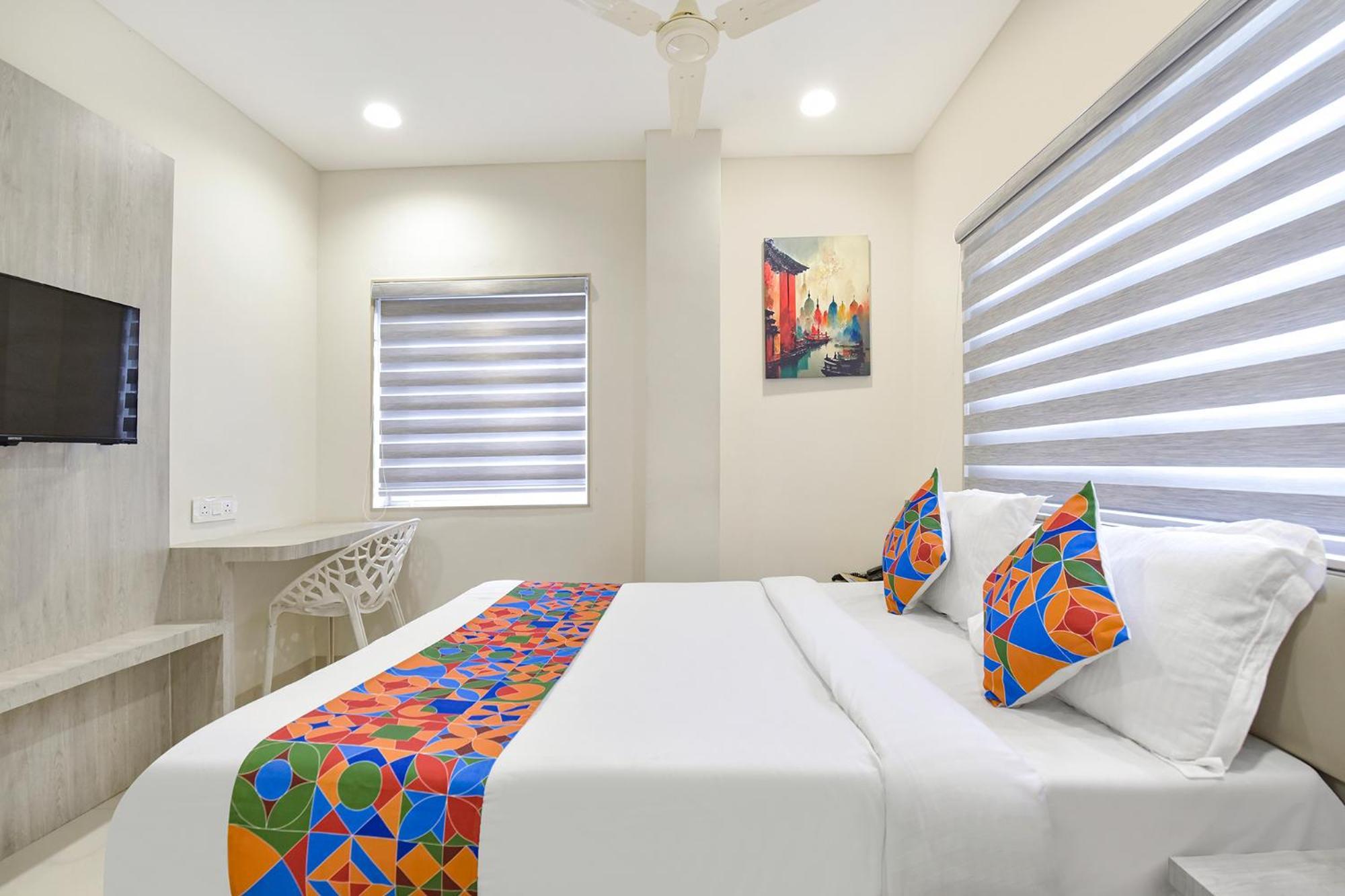 Fabhotel Rex
