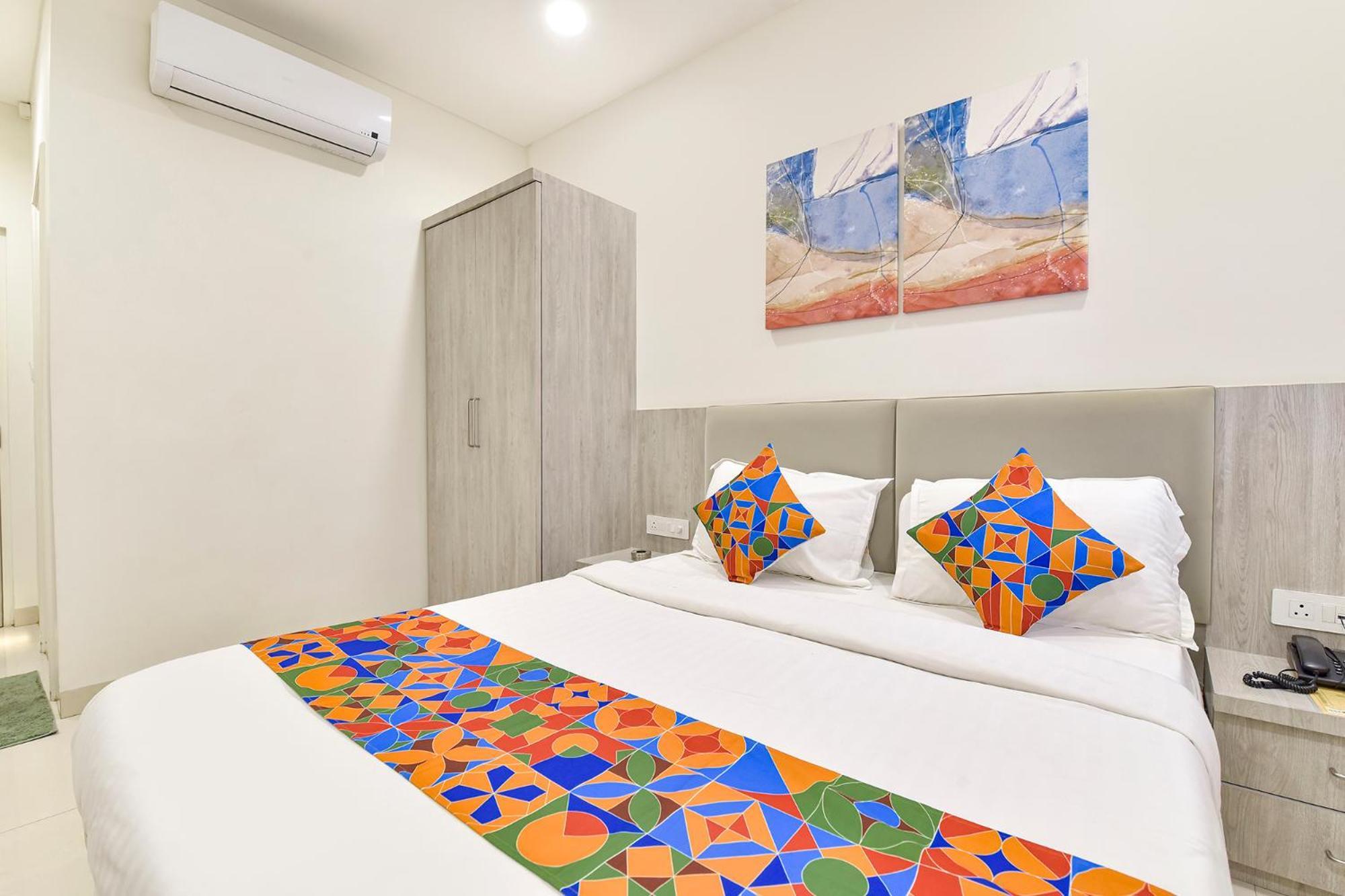 Hotel Fabhotel Rex 3*