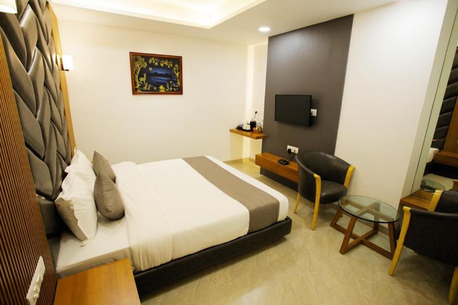 The Grand Hotel Indore