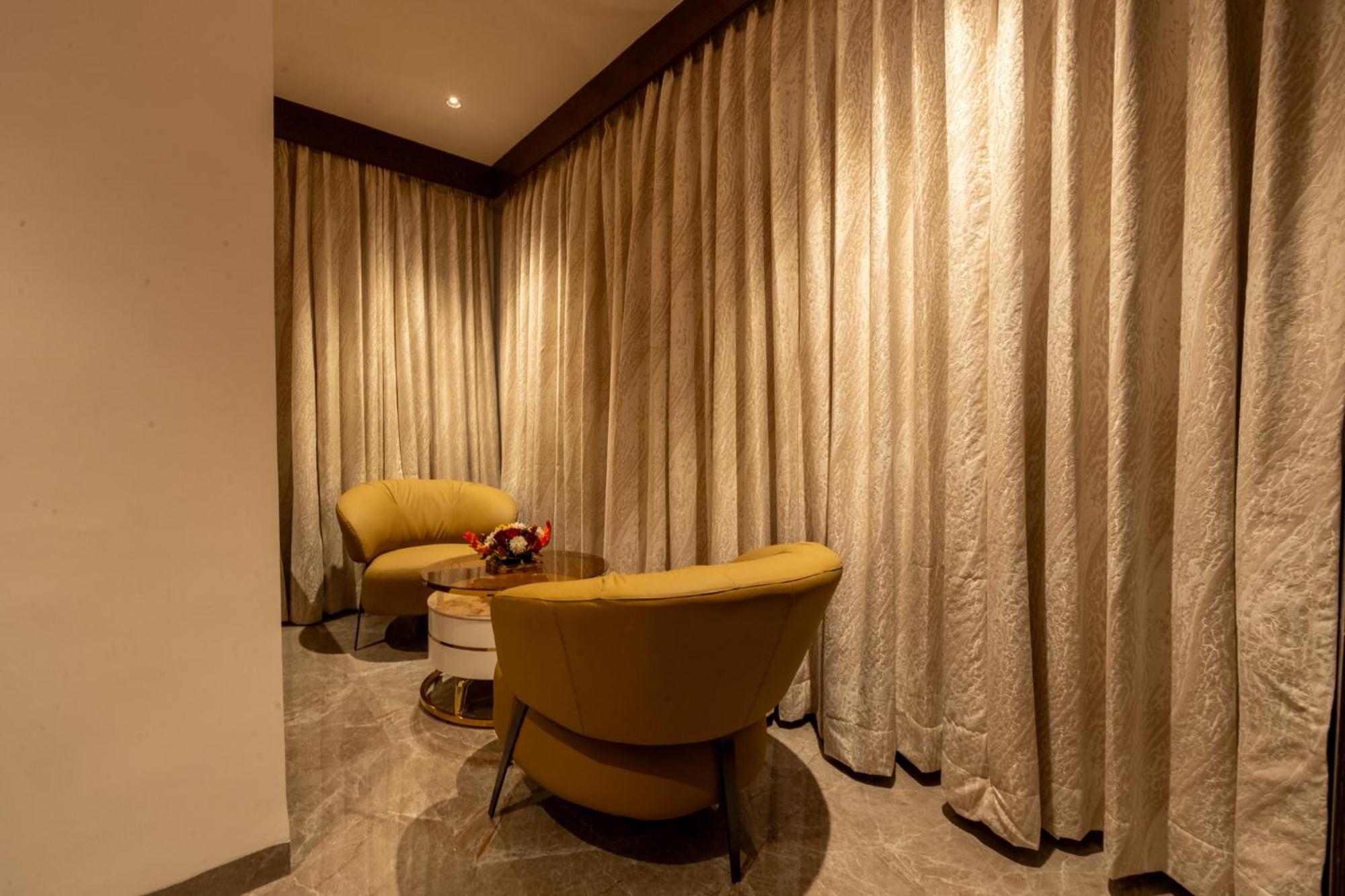 Ramee Tarang Hotel 4*