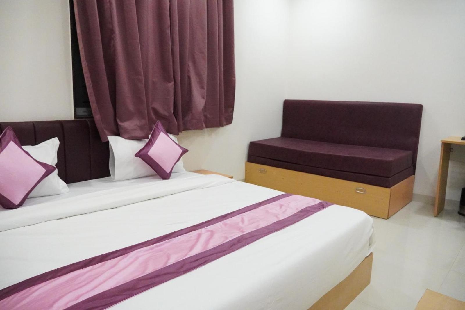 Konark Nest-vijay Nagar Hotel