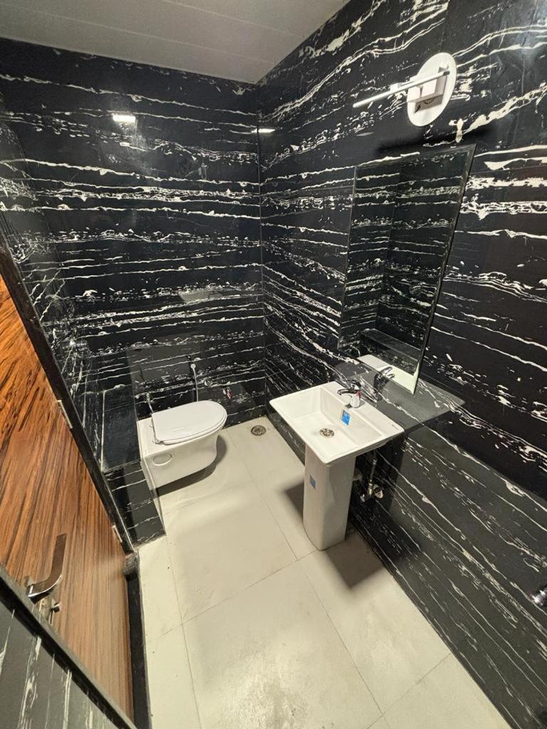 Aura Grande Hotel *