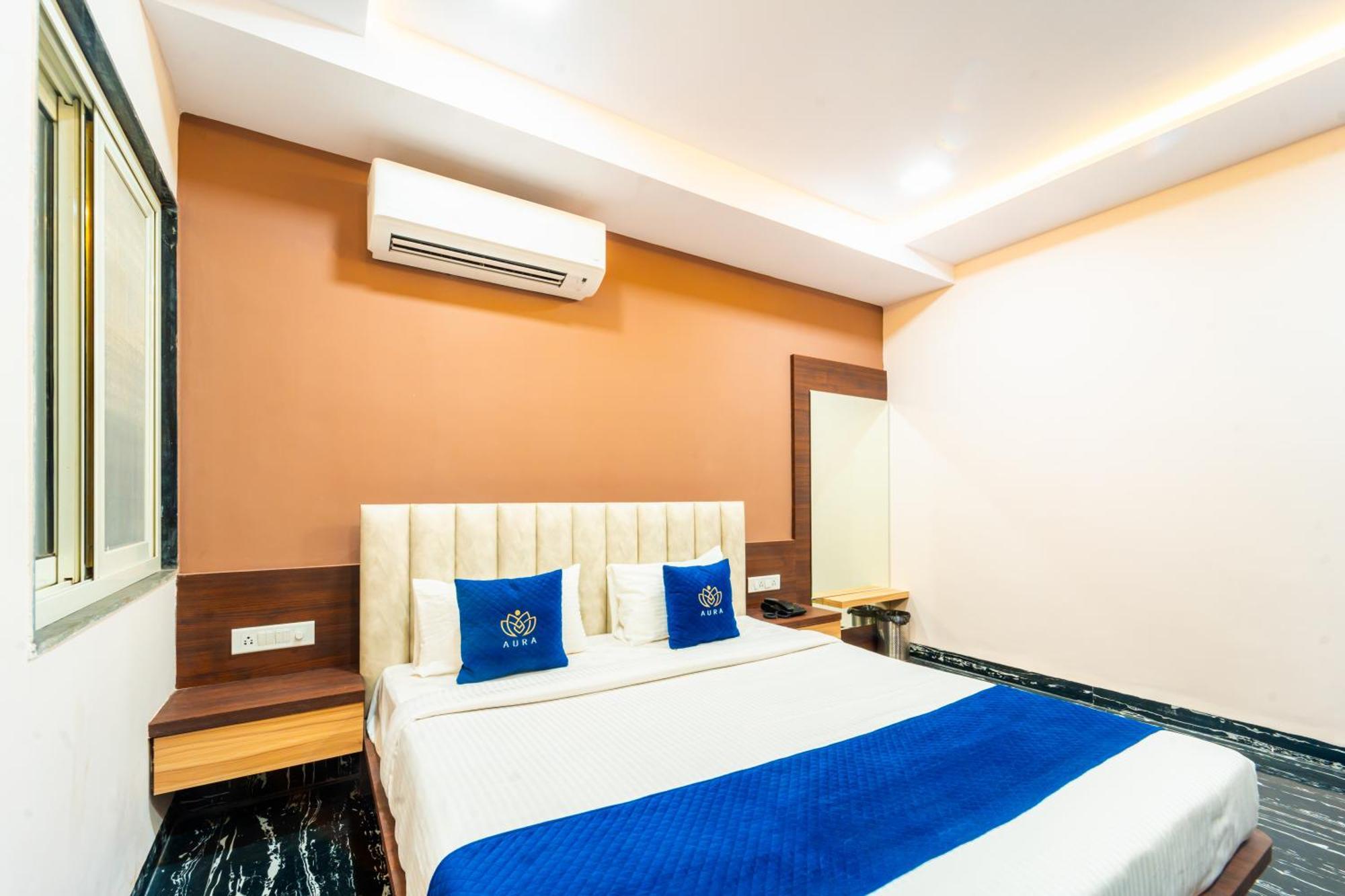 Aura Grande Hotel Indore