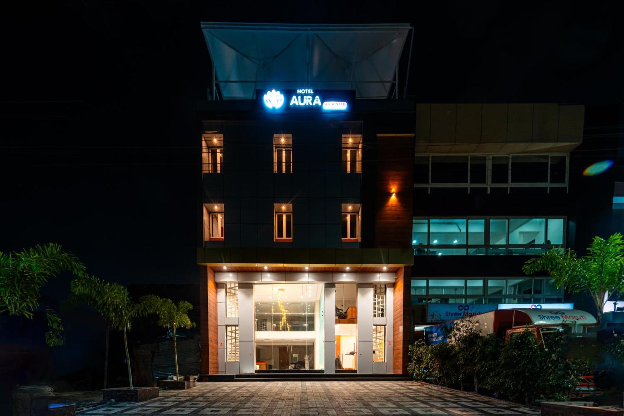 Aura Grande Hotel Indore