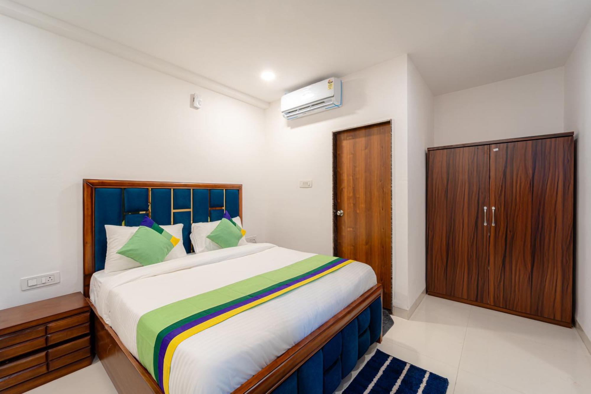 Hotel Treebo Pure Earth Stay, Vijay Nagar Indore