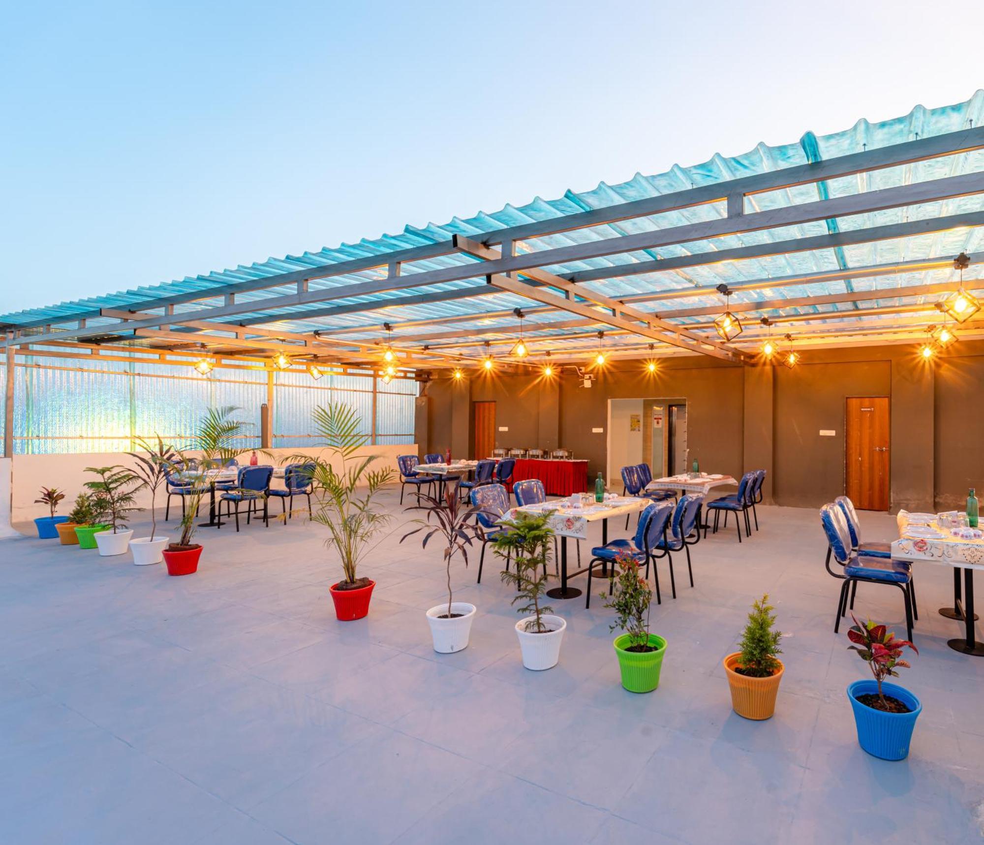 Hotel Treebo Pure Earth Stay, Vijay Nagar