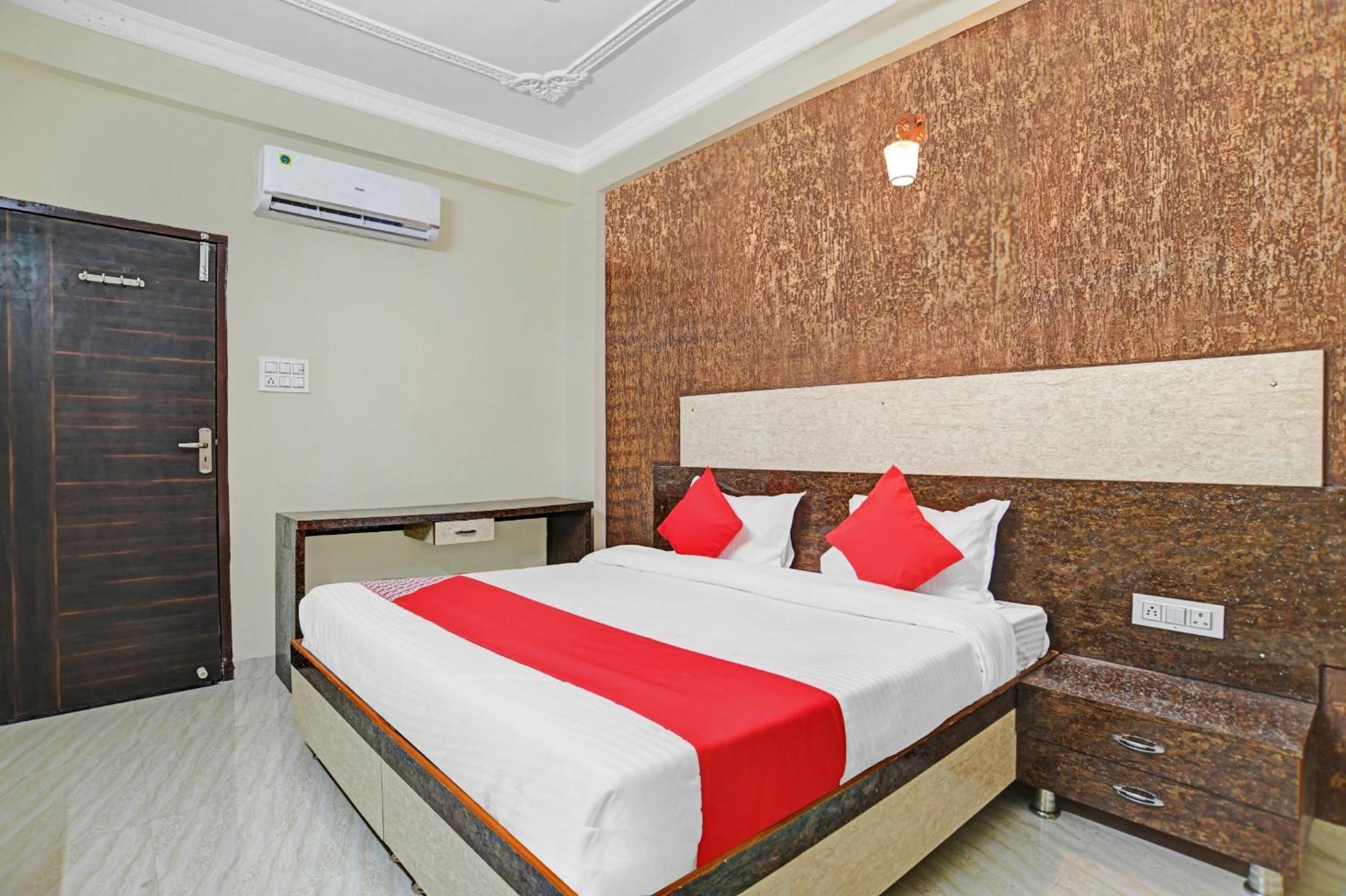 O Zodiac Hotel