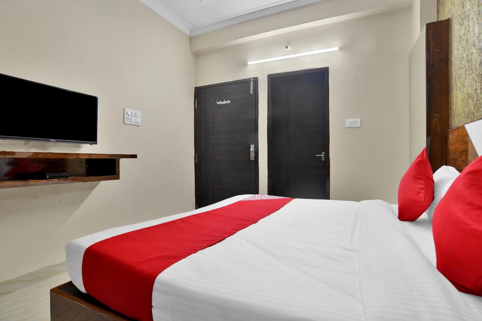 O Zodiac Hotel 3*