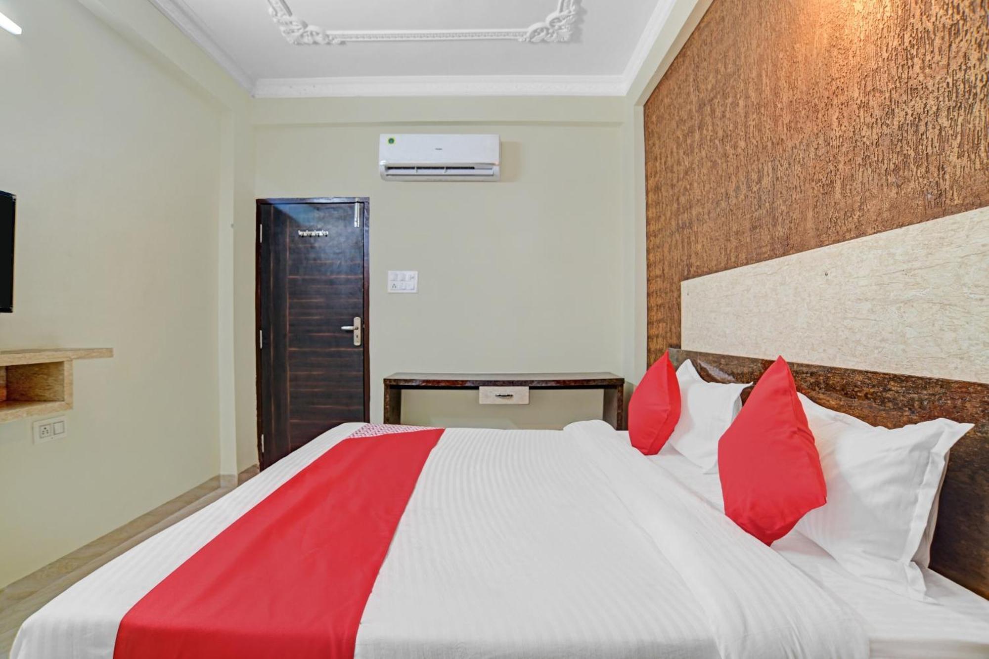 Hotel O Zodiac 3*