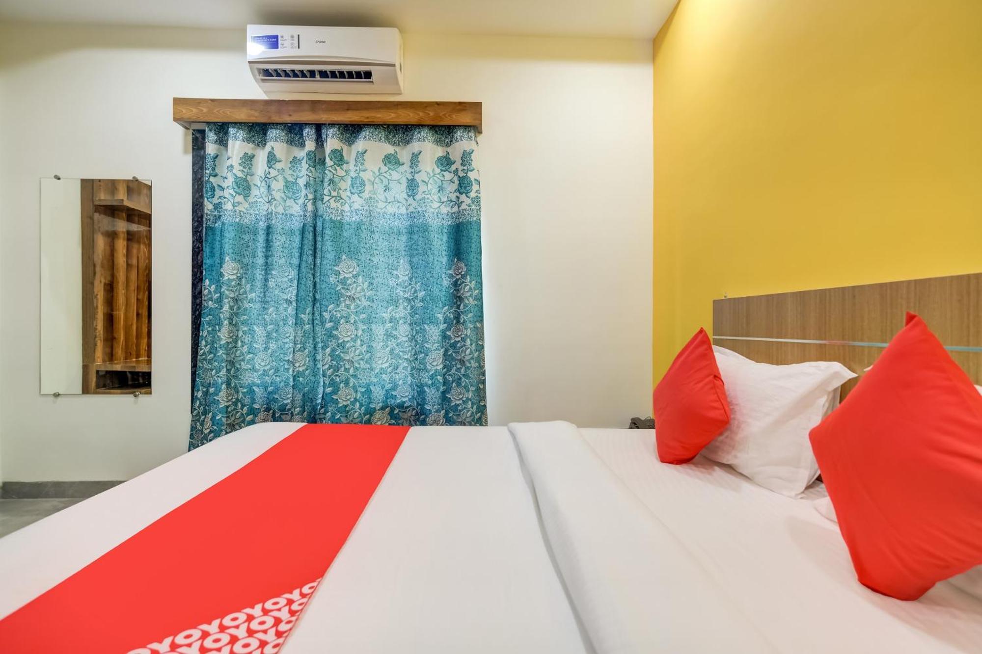 Hotel O The Rudransh Indore