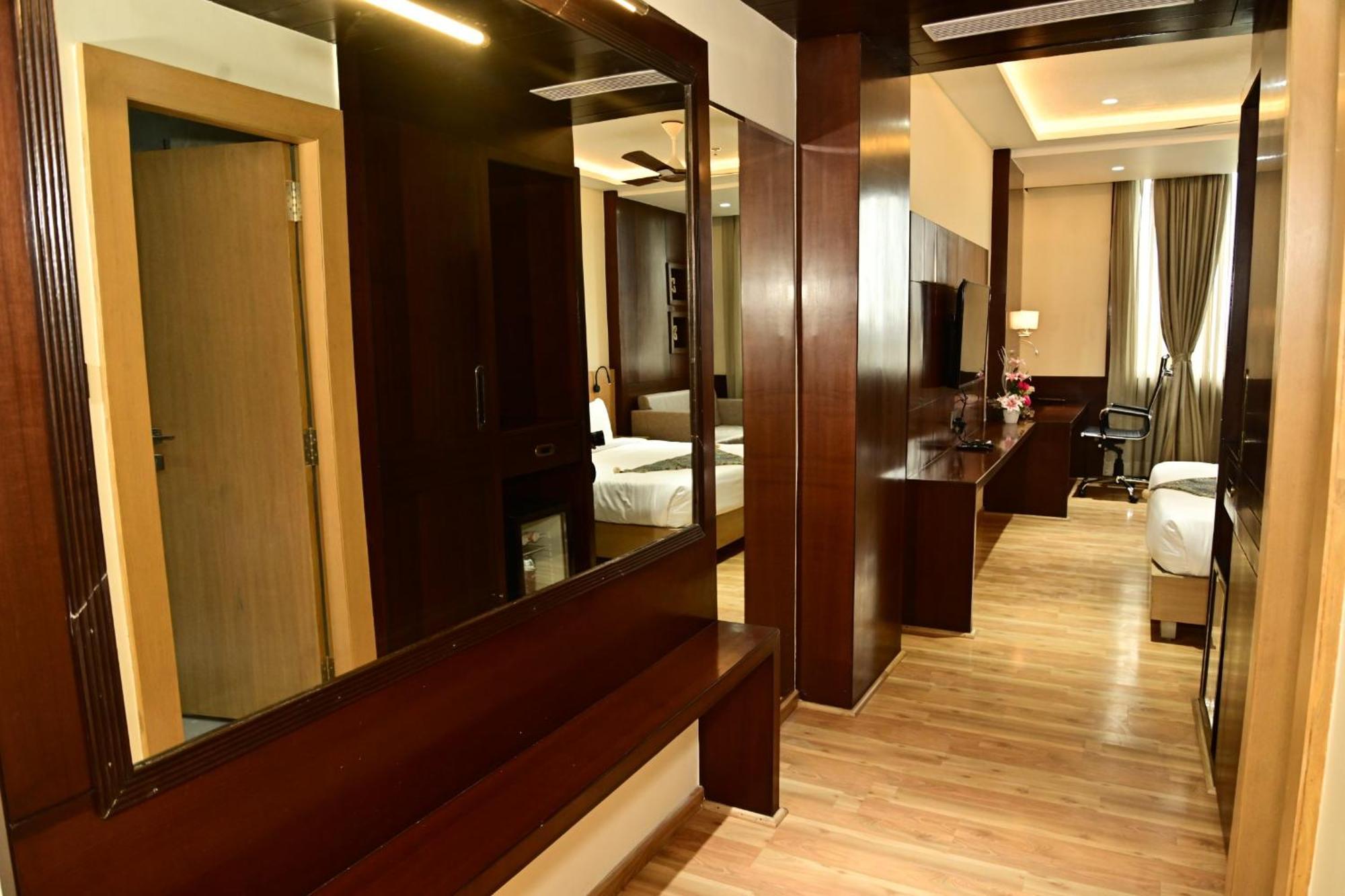 Hotel International Convention Center Indore