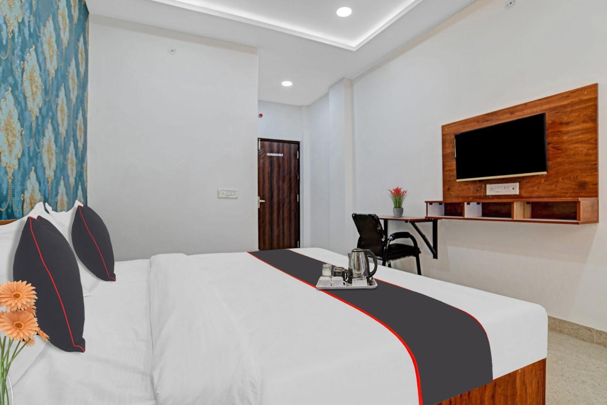 O Shivaay Hotel