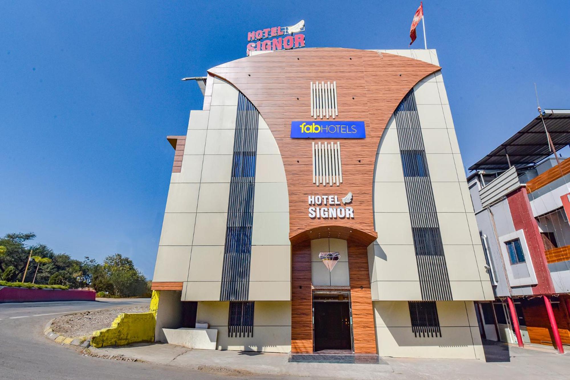 Fabhotel Signor Hotel 3*