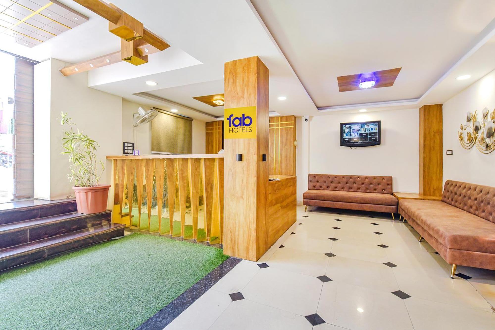 Fabhotel Signor Hotel