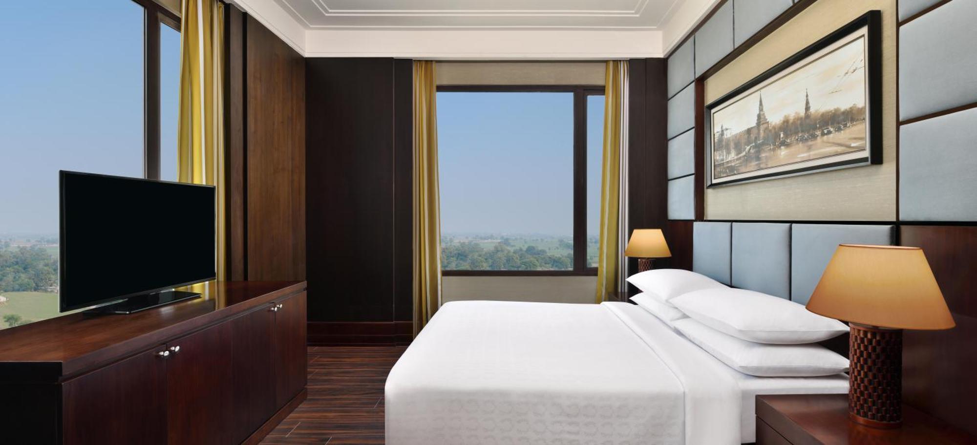 Sheraton Grand Palace Hotel Indore