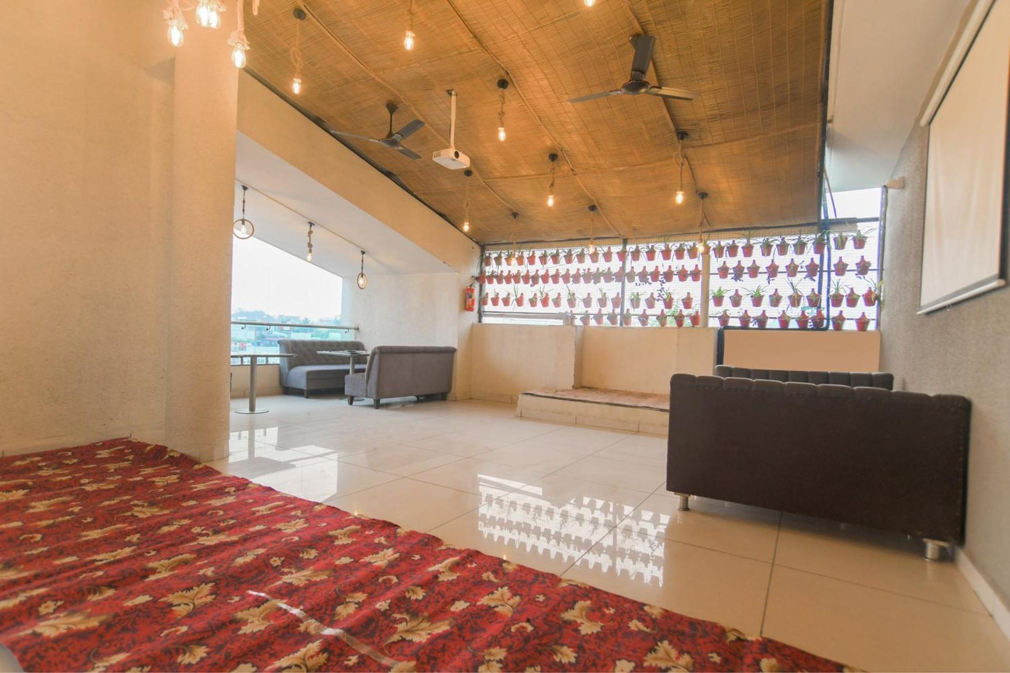 O Rudraksh Hotel Indore