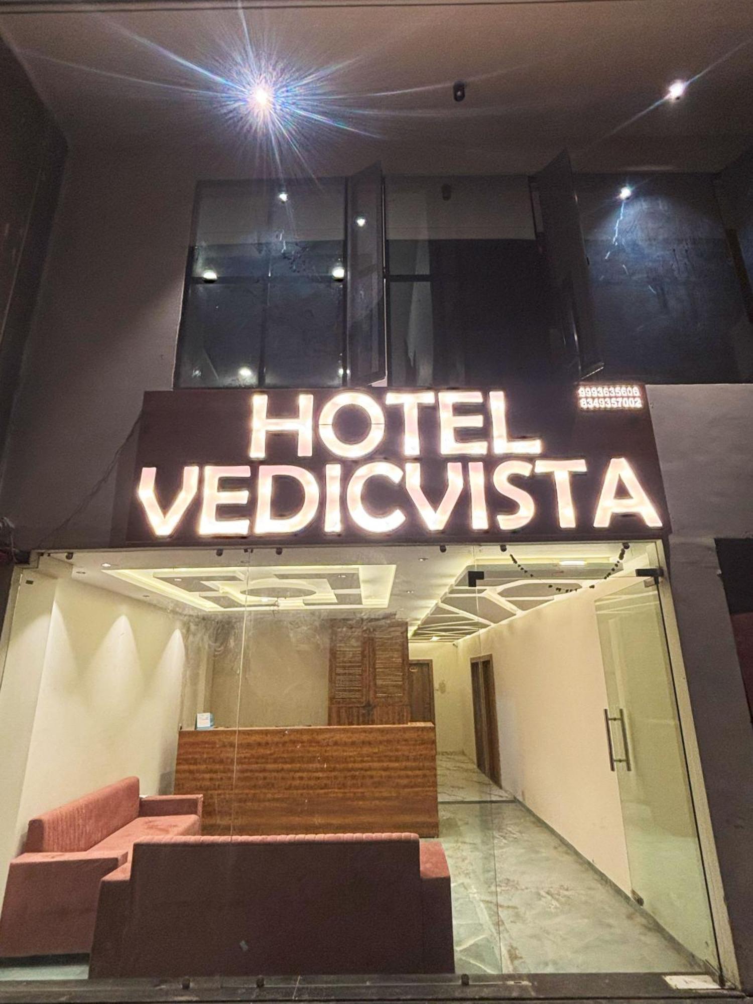 Hotel Vedicvista
