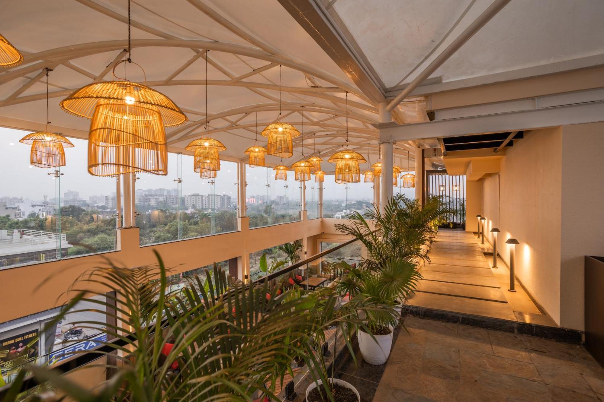 Golden Aura Hotel