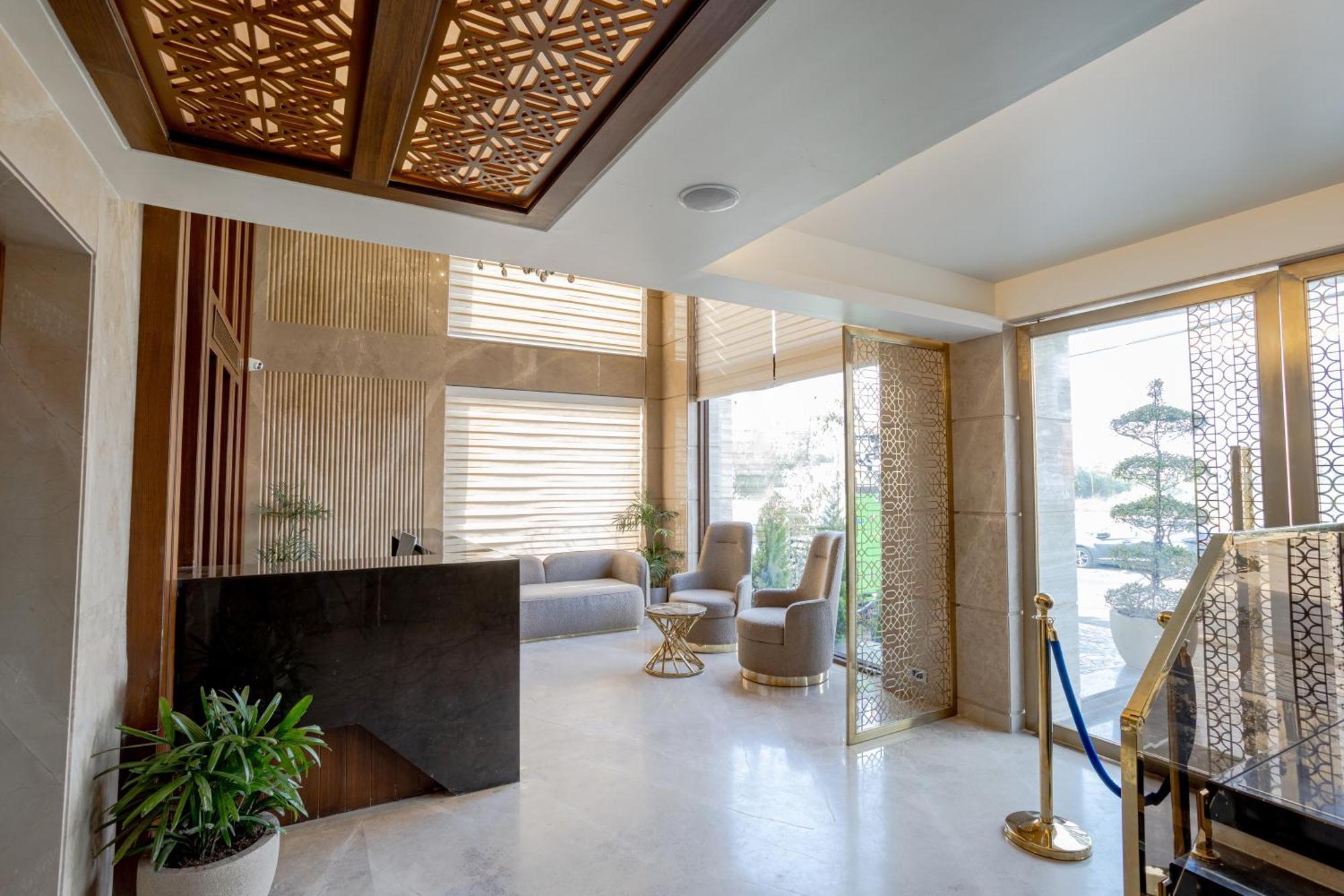 Golden Aura Hotel