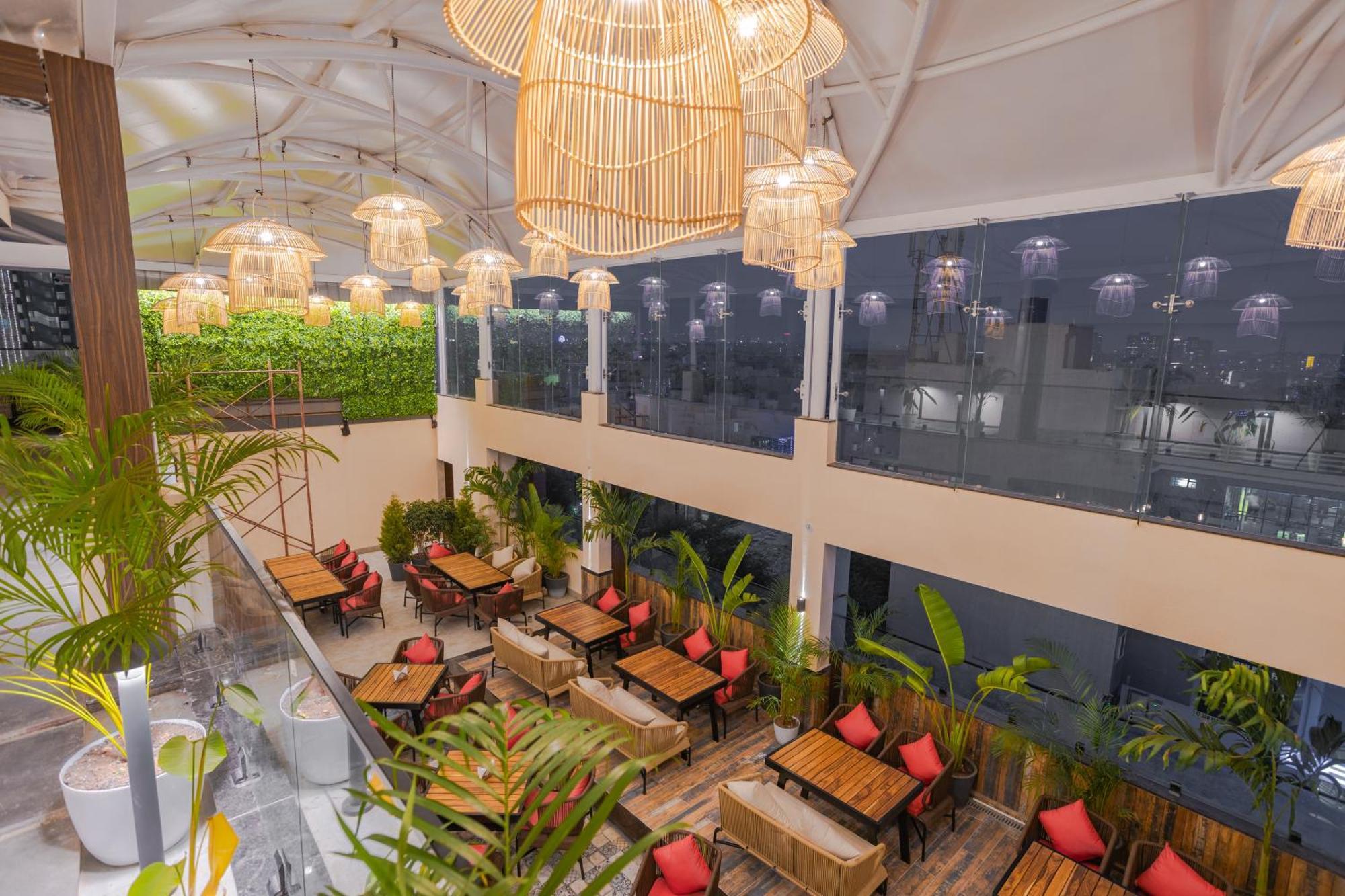 Golden Aura 4* Indore
