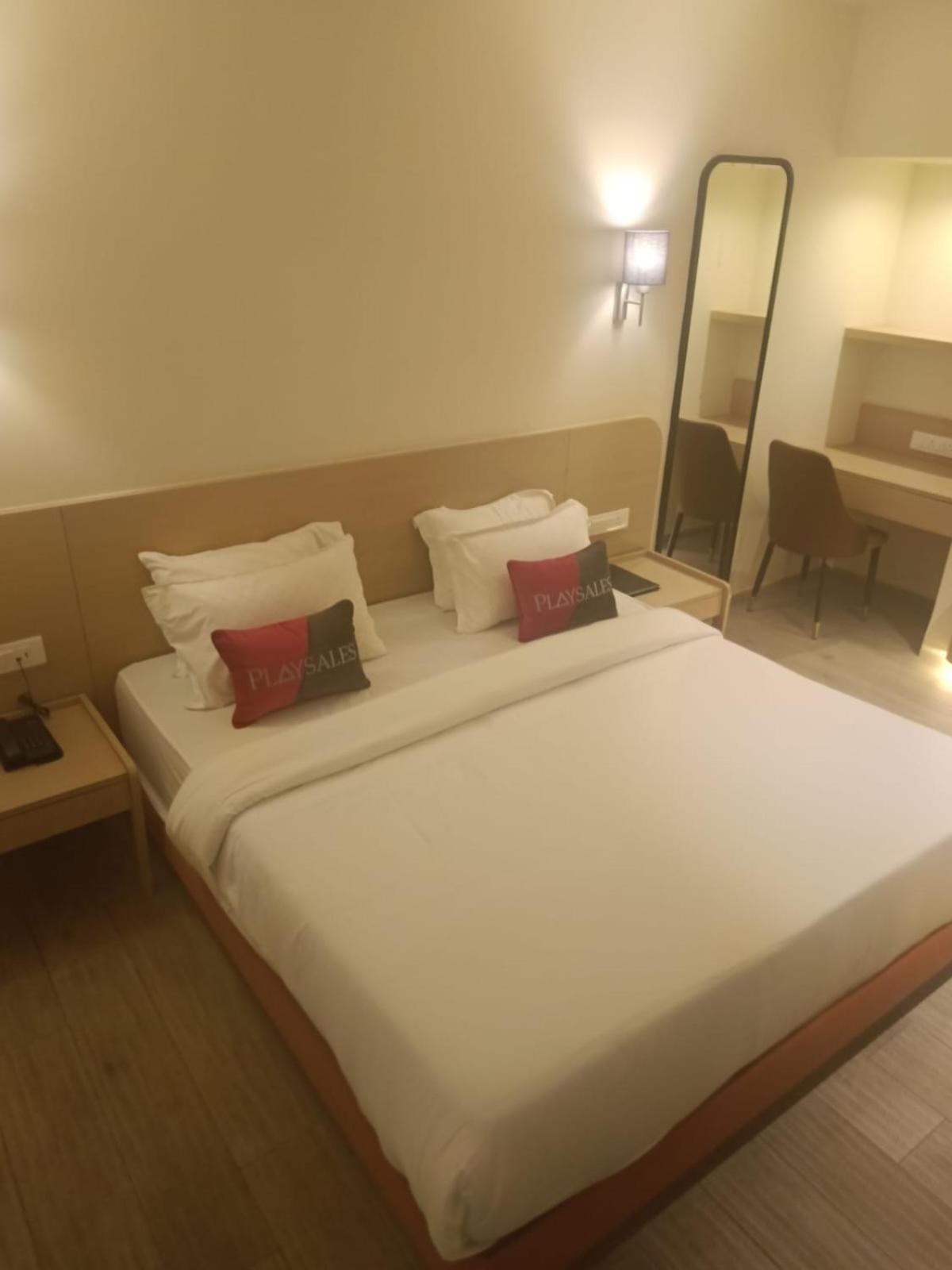 Playsales Devishree Vijay Nagar 3*
