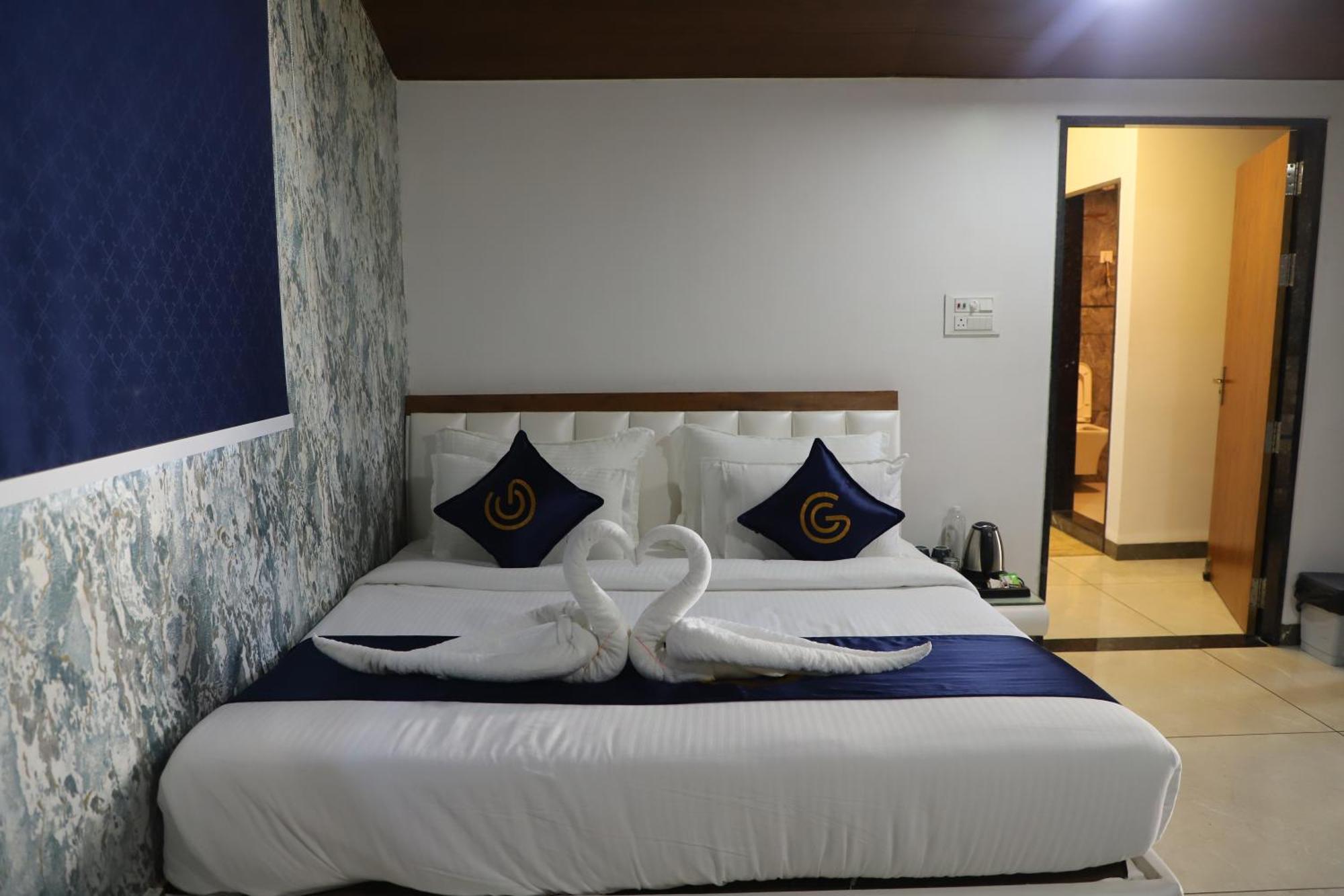 Cosmos Maliblu 3* Indore