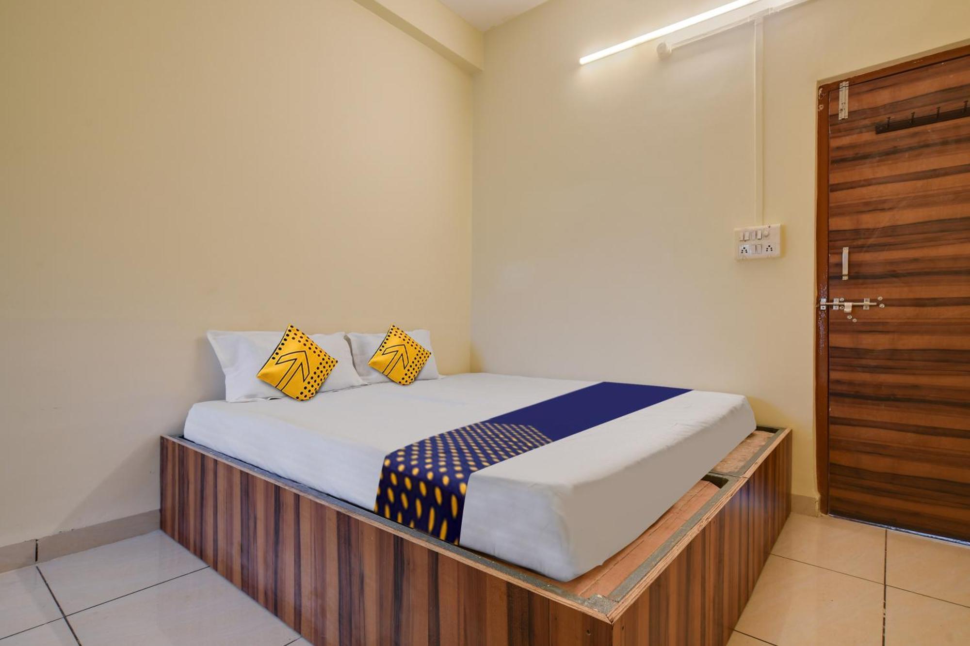 Hotel O Shivaj 3*