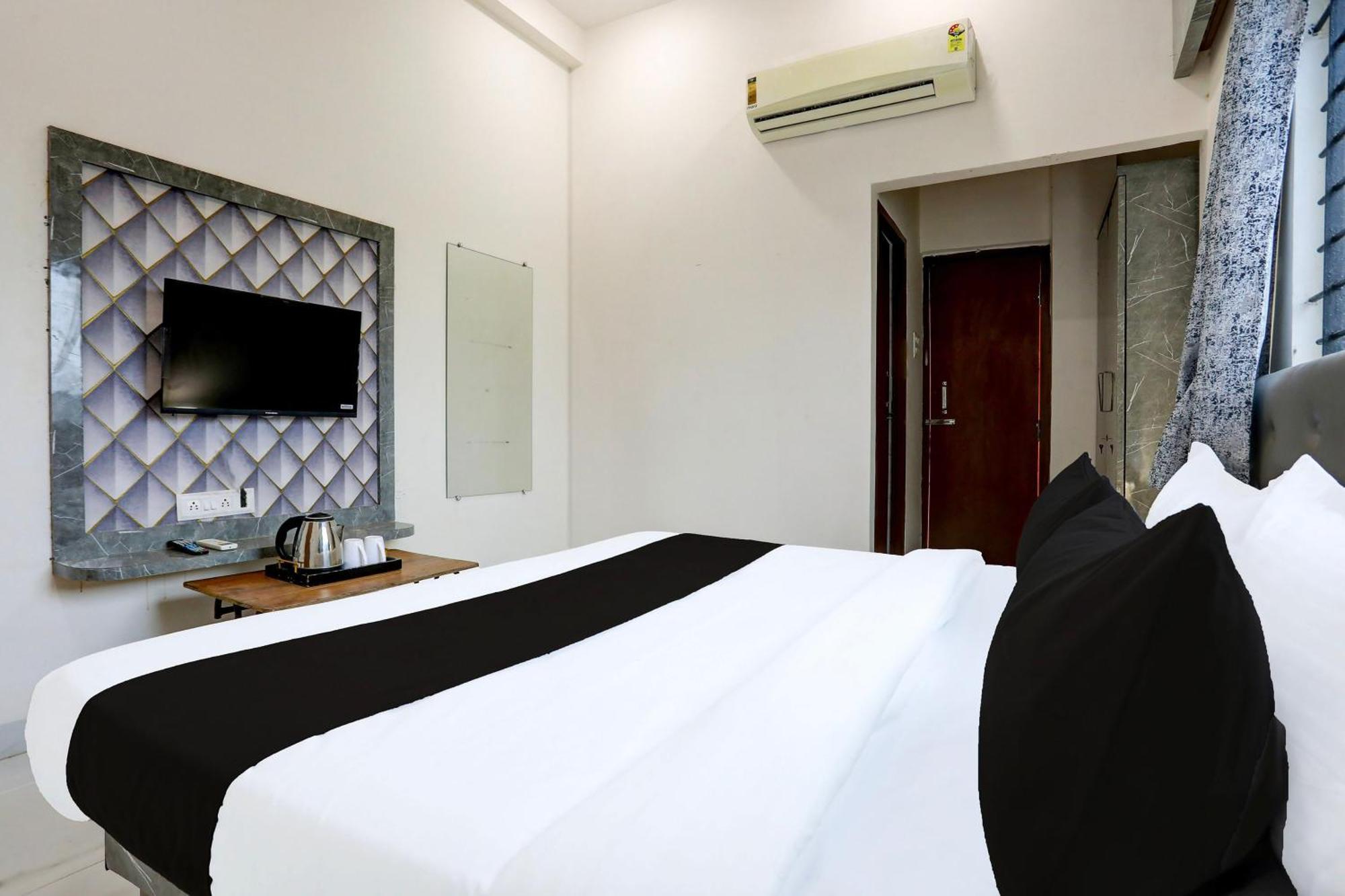 Hotel Super O Panchvati 3*