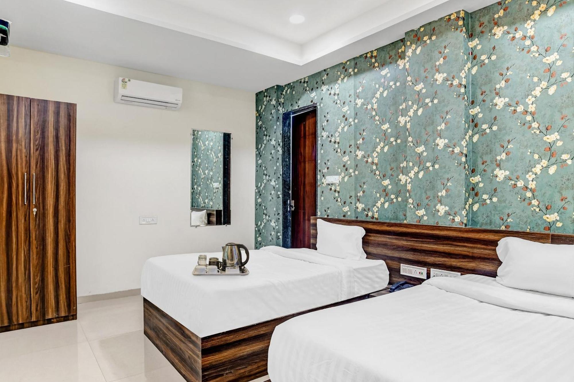 O Chandragupta Hotel Indore