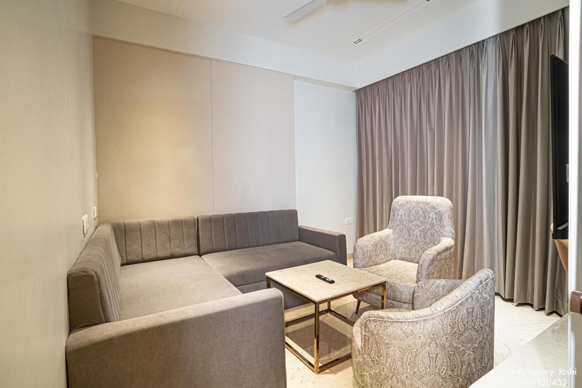 Hotel Abhinandanam Indore
