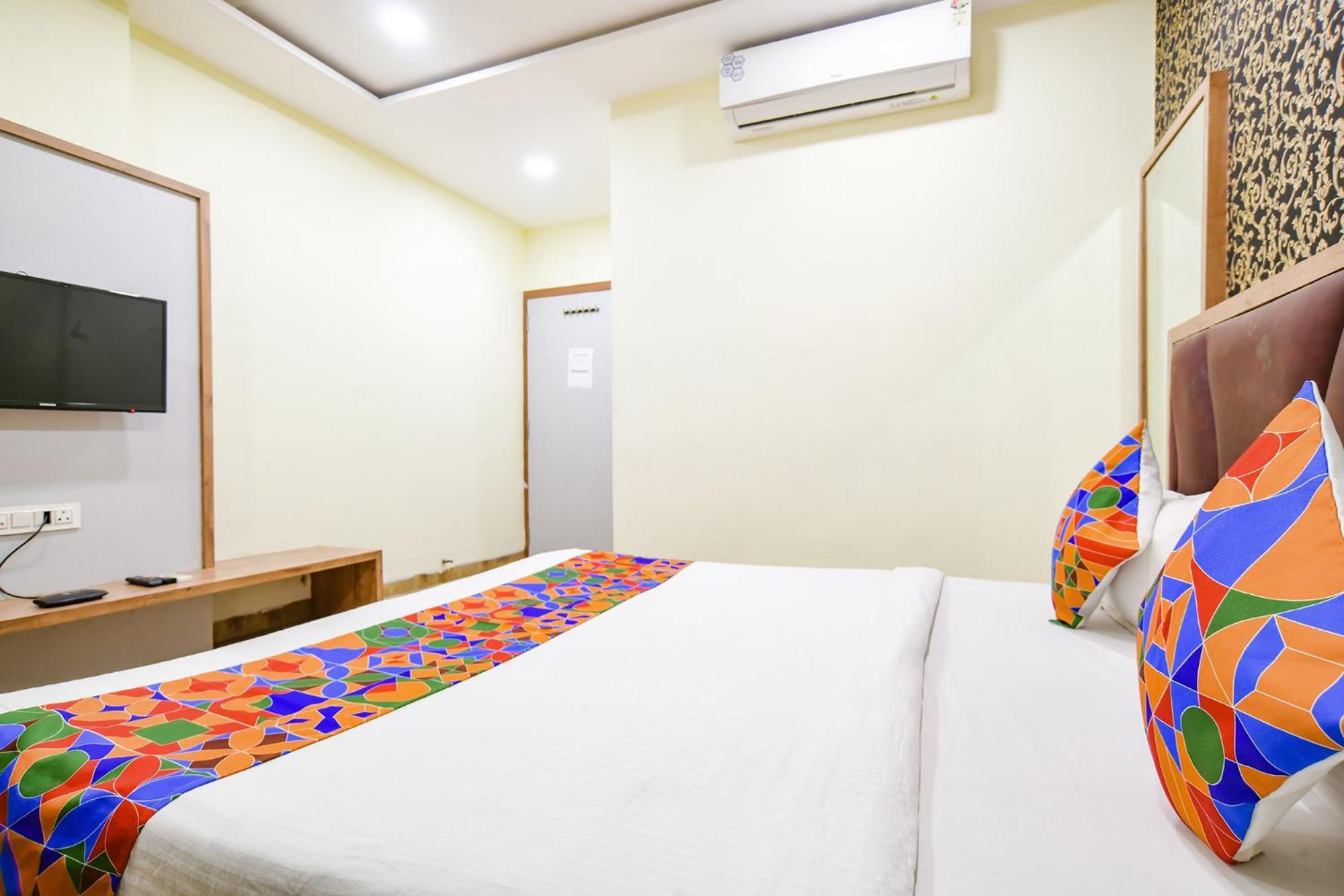 Fabhotel Ss Blue Hotel 3*