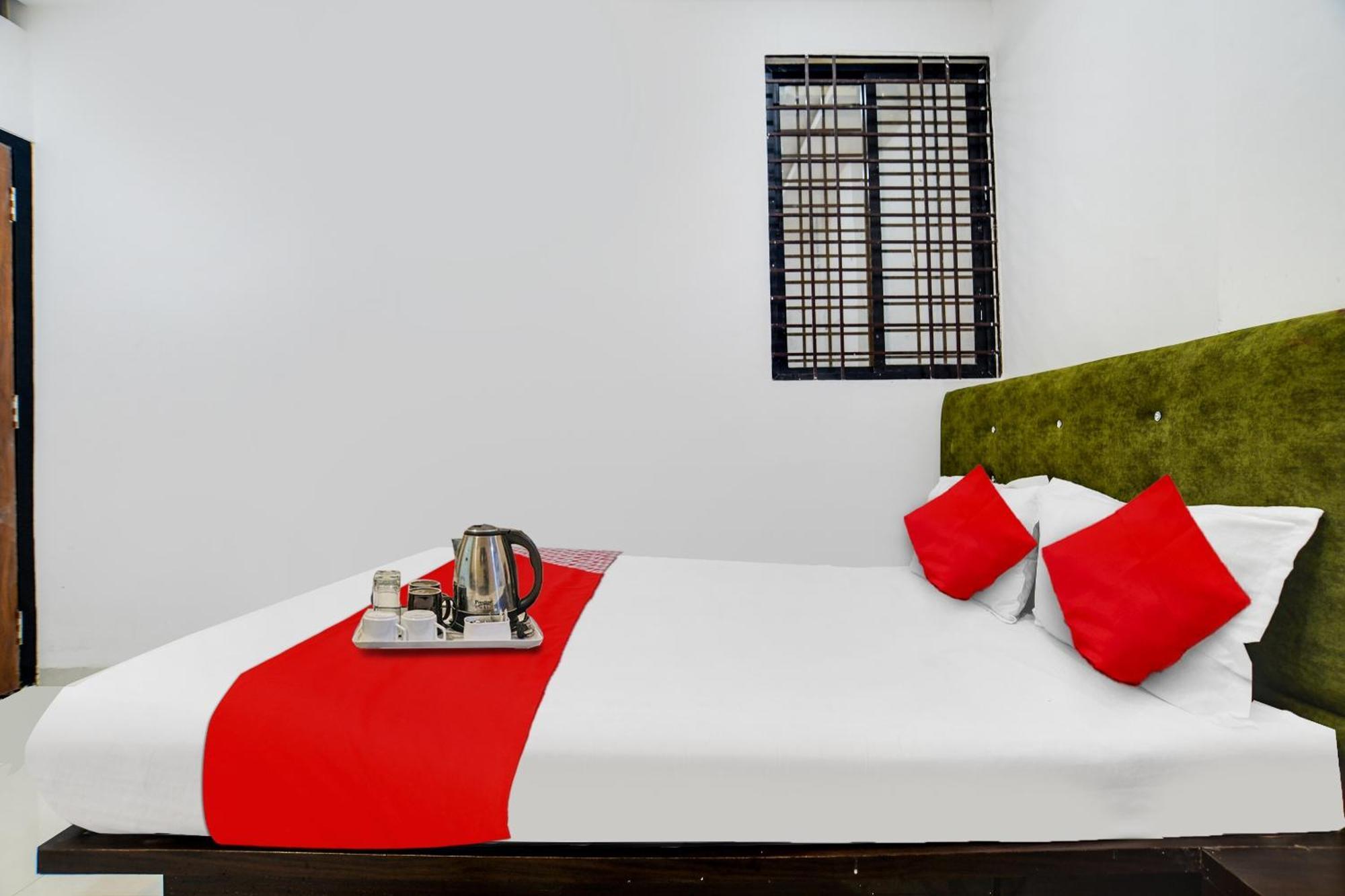 Hotel O King Devish Indore