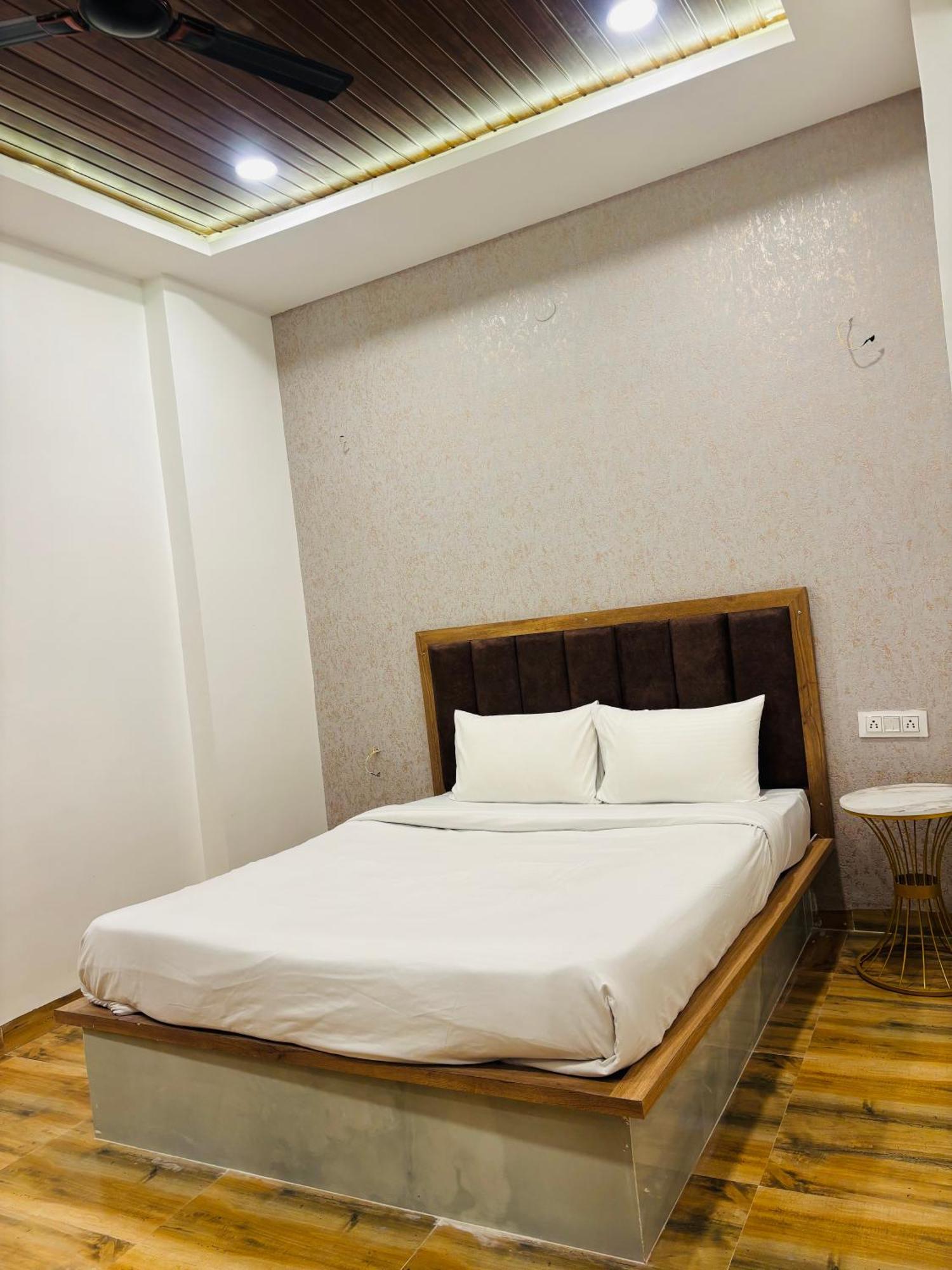 Vedicvista 3*