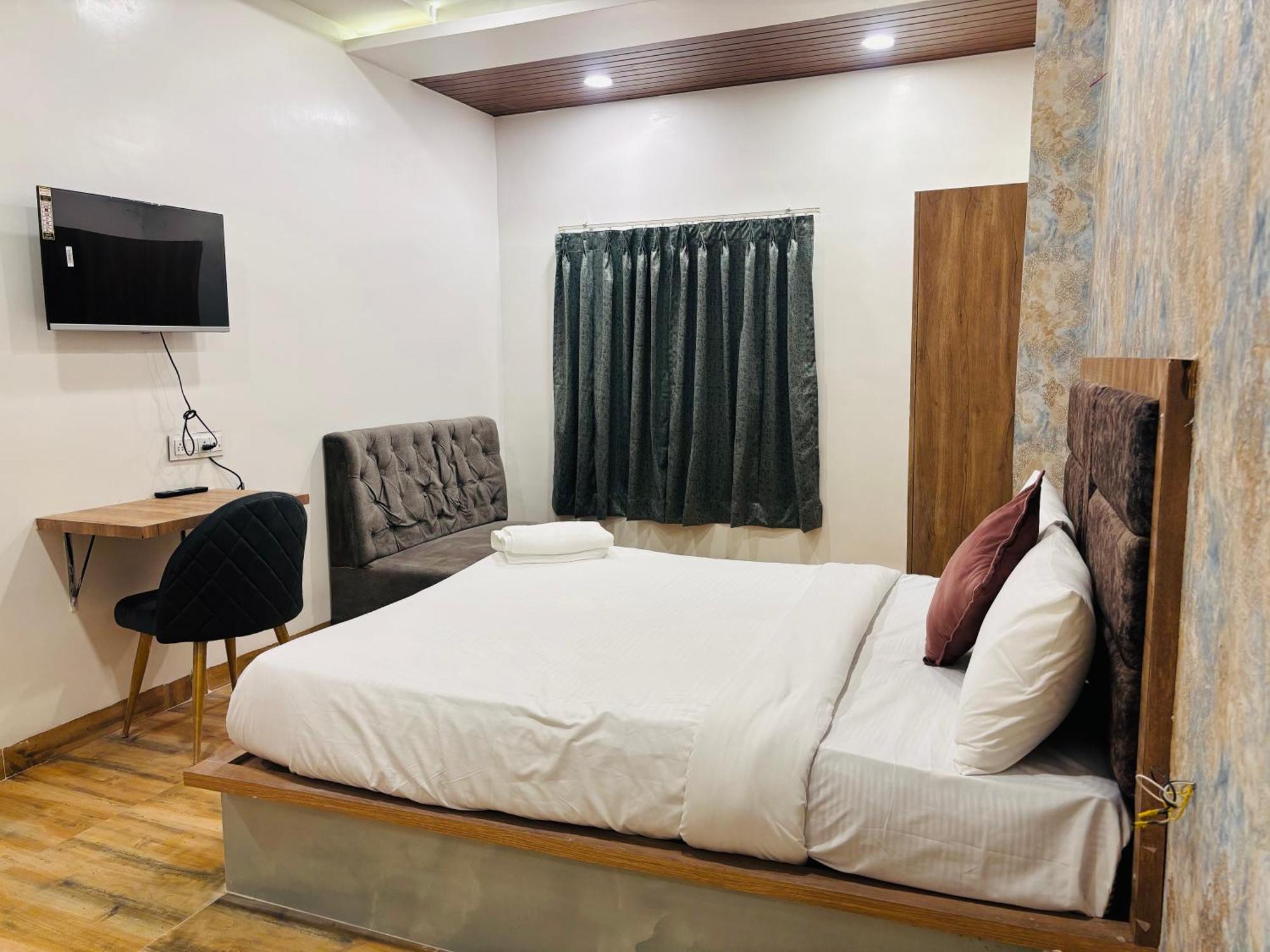 Hotel Vedicvista 3*