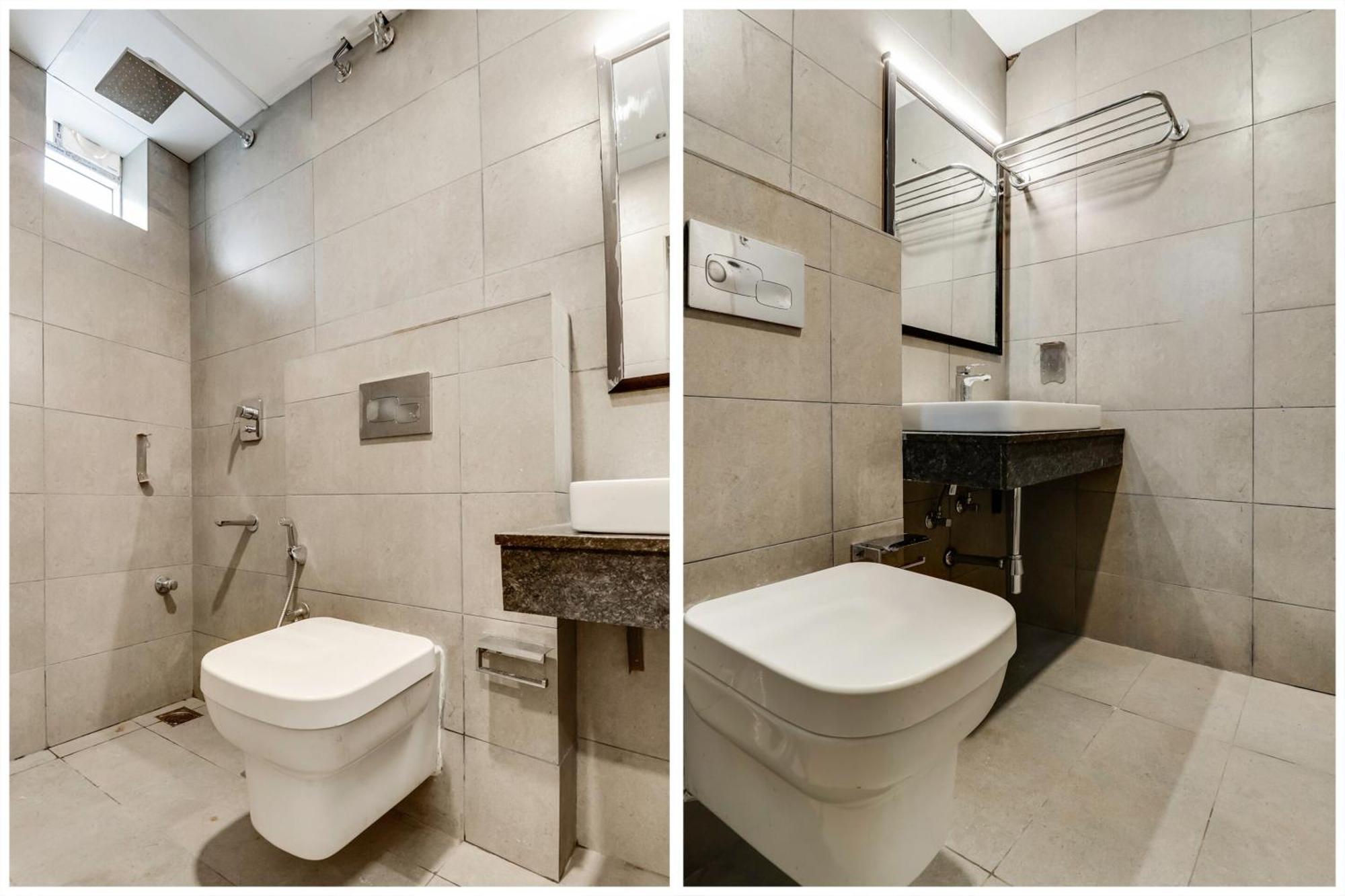 Super Townhouse Gandhi Hall Hotel 4*