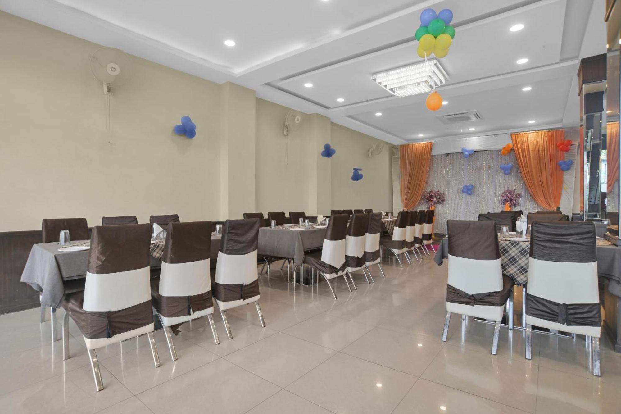 Super Townhouse Divya Palace Indore