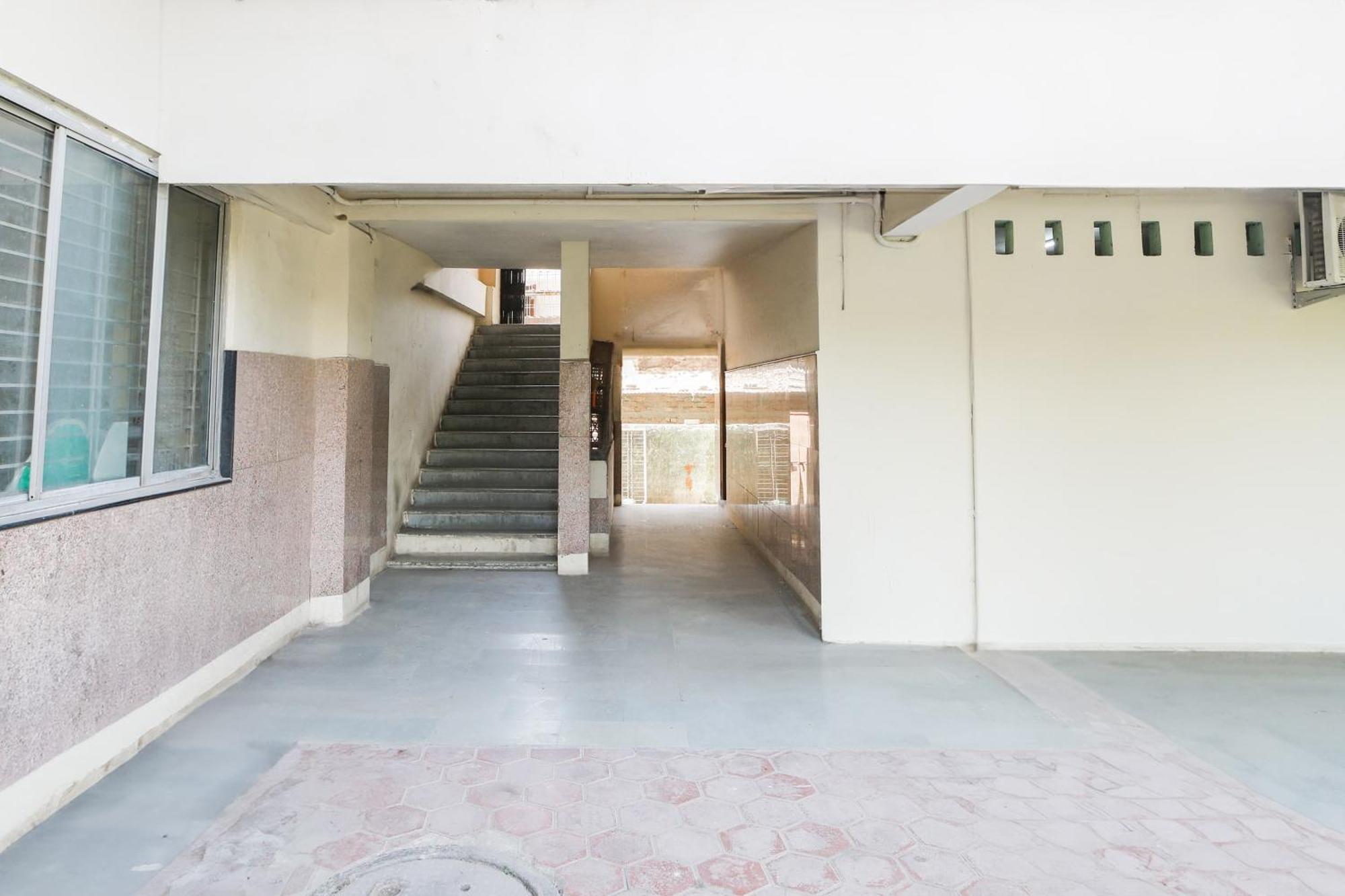 Hotel O V K And Associate Indore