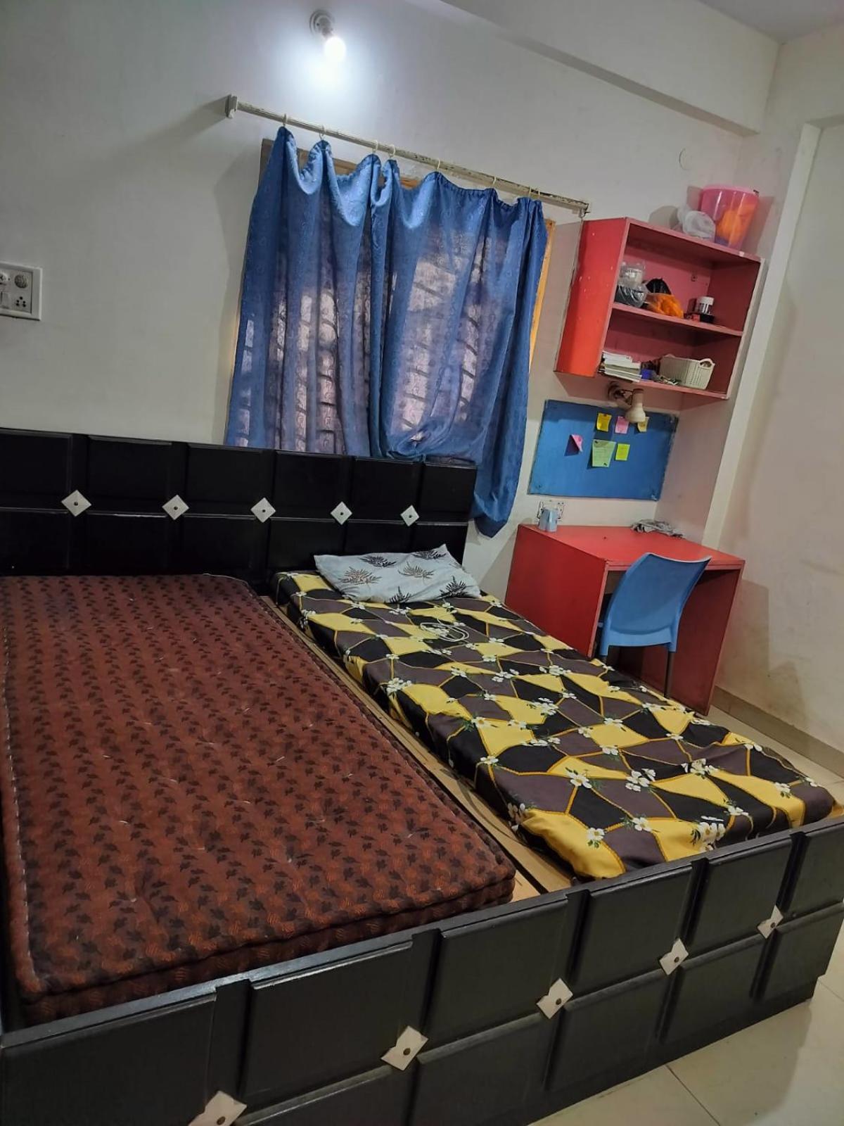Neha Girls Hostel *