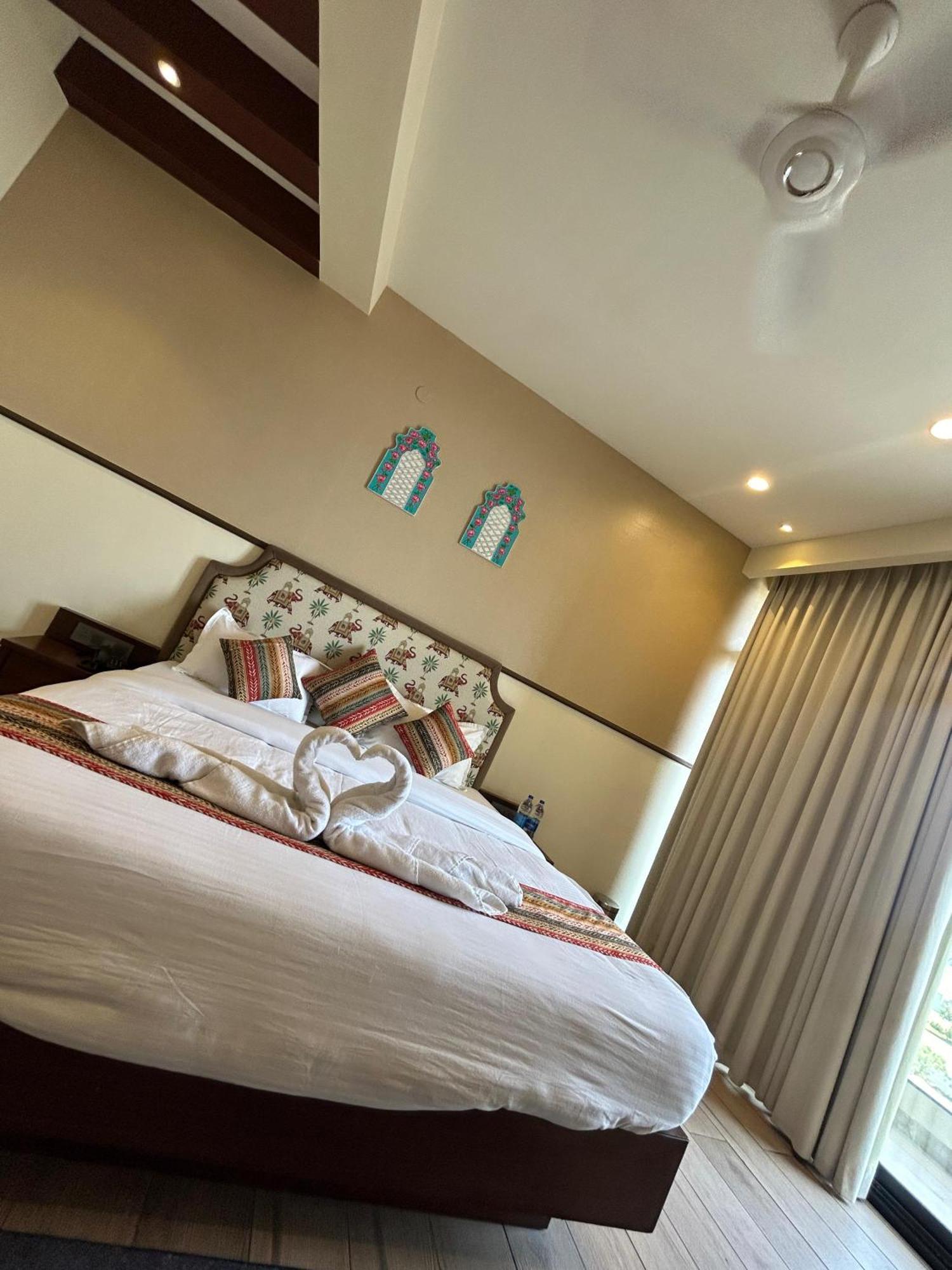 Satvik And Restaurant Hotel