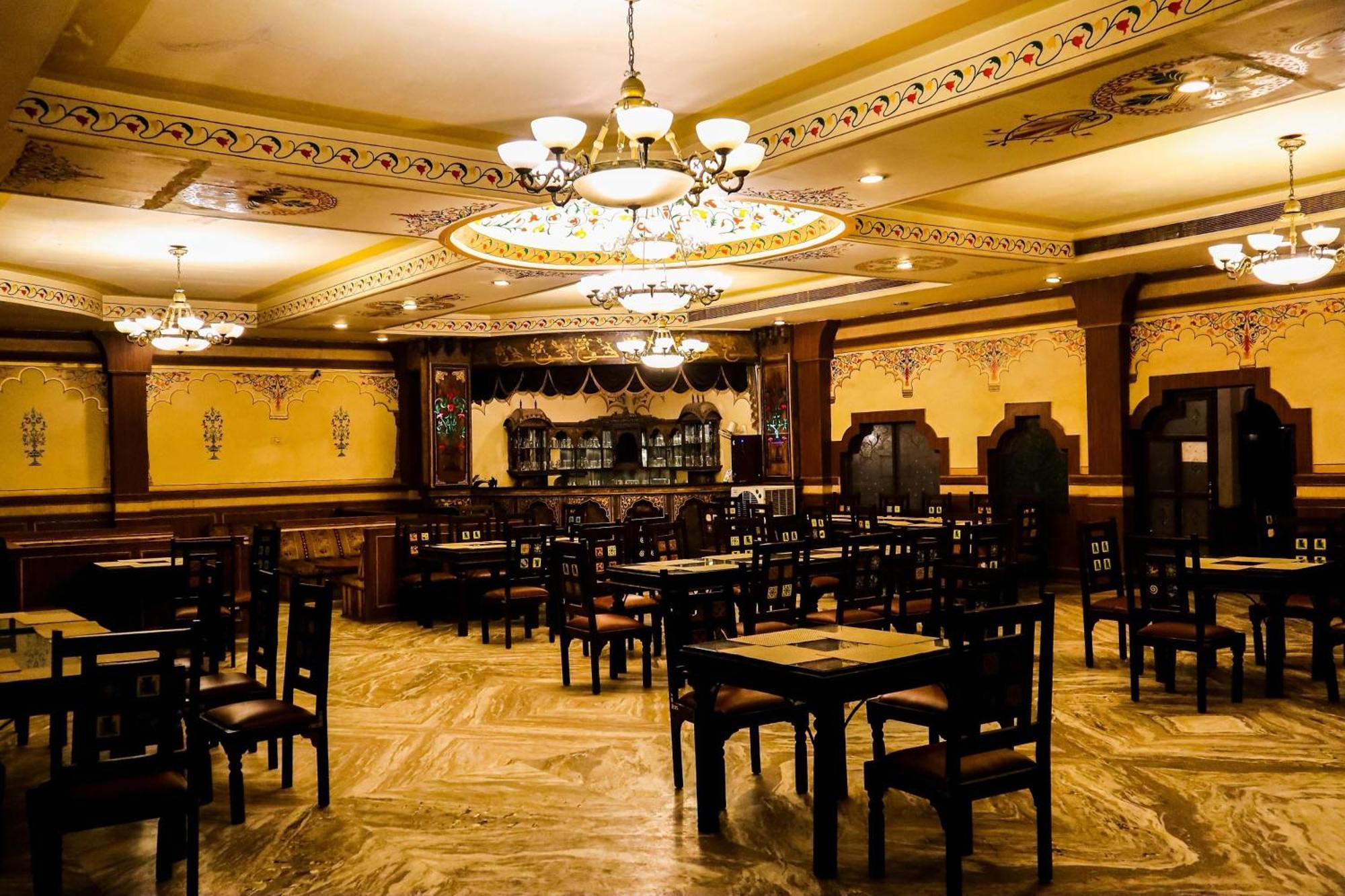 Chokhi Dhani Hotel