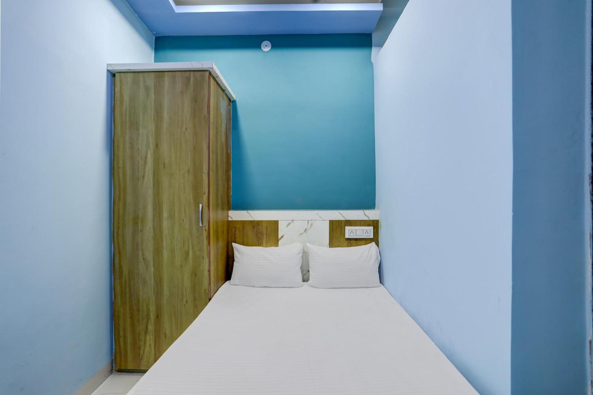 Hotel Spot On Ronak Place Indore