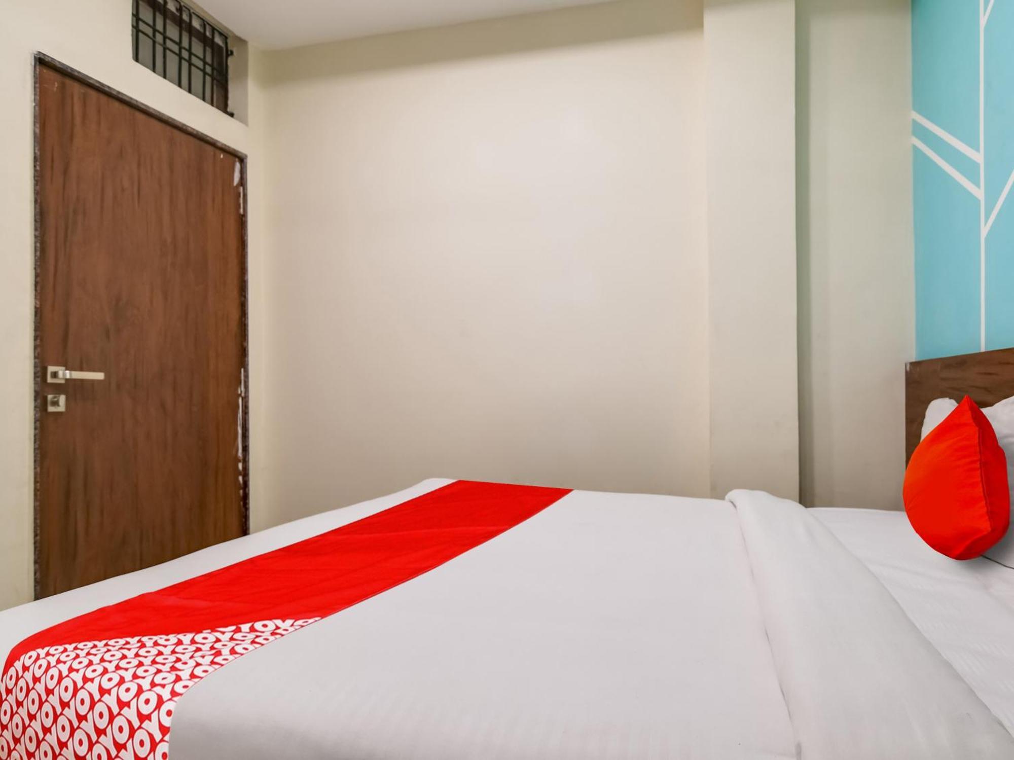 Hotel Shyam 4*