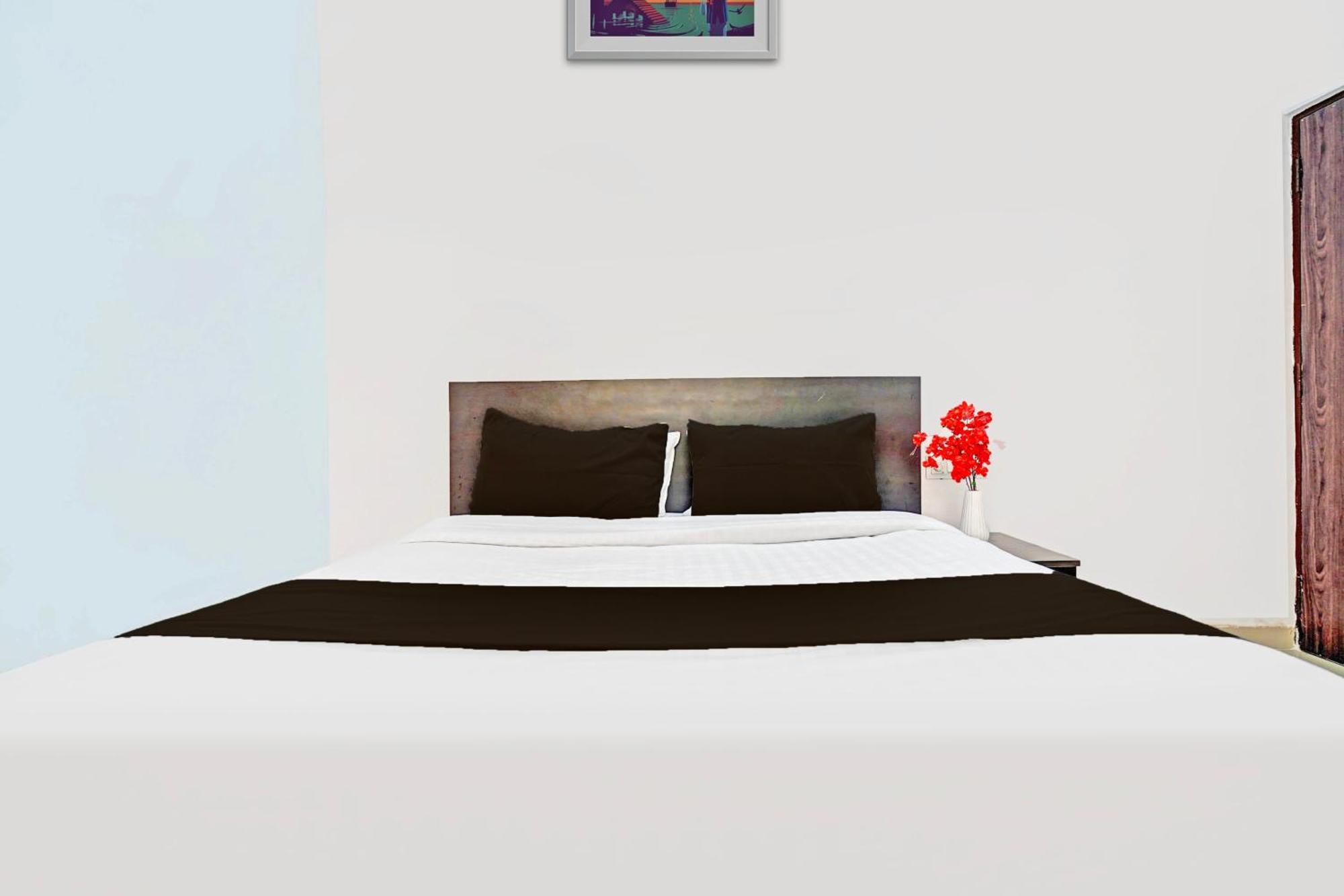 O Eternity Shivay Hotel 3*