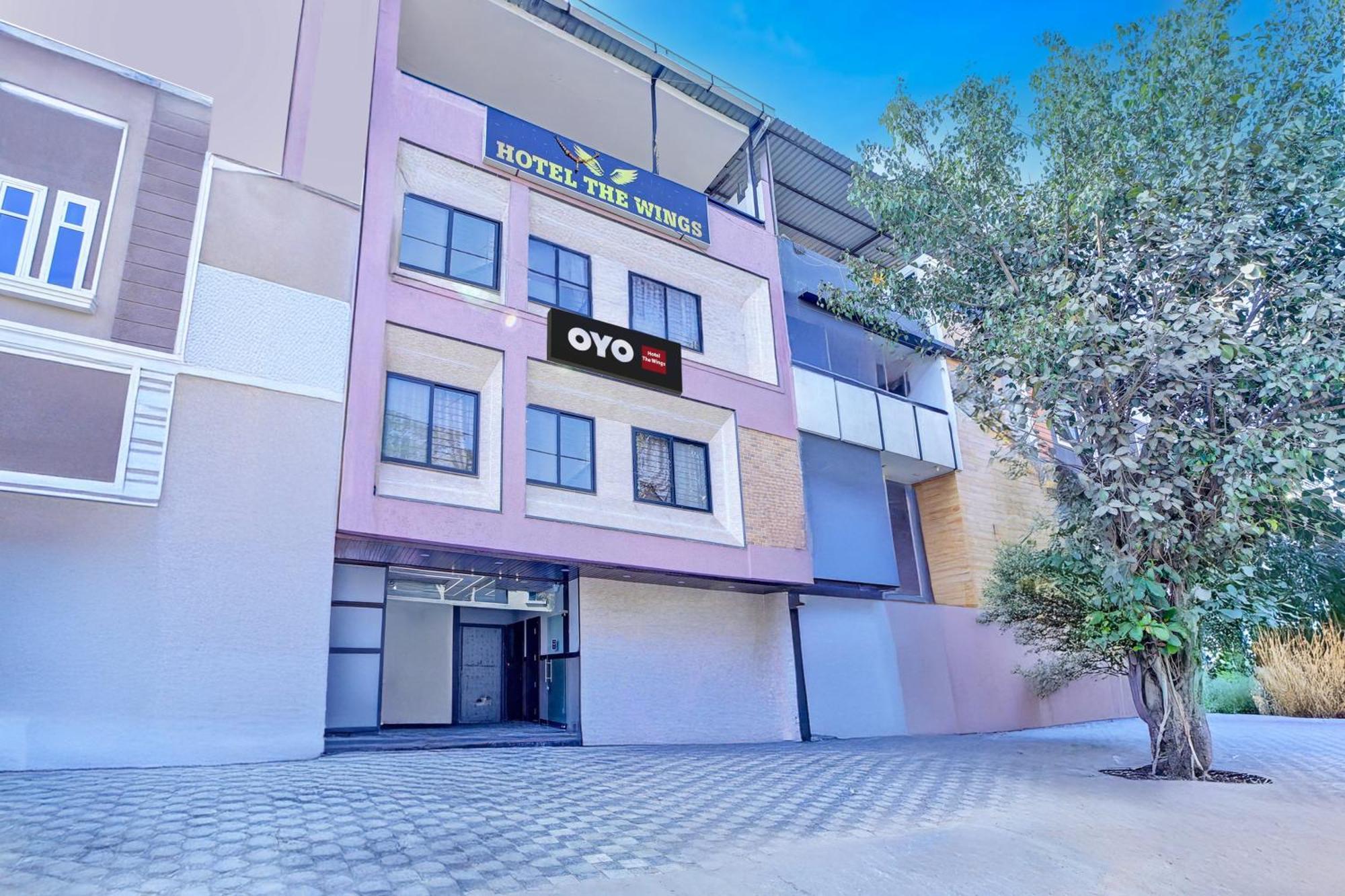O The Wings Hotel 3*