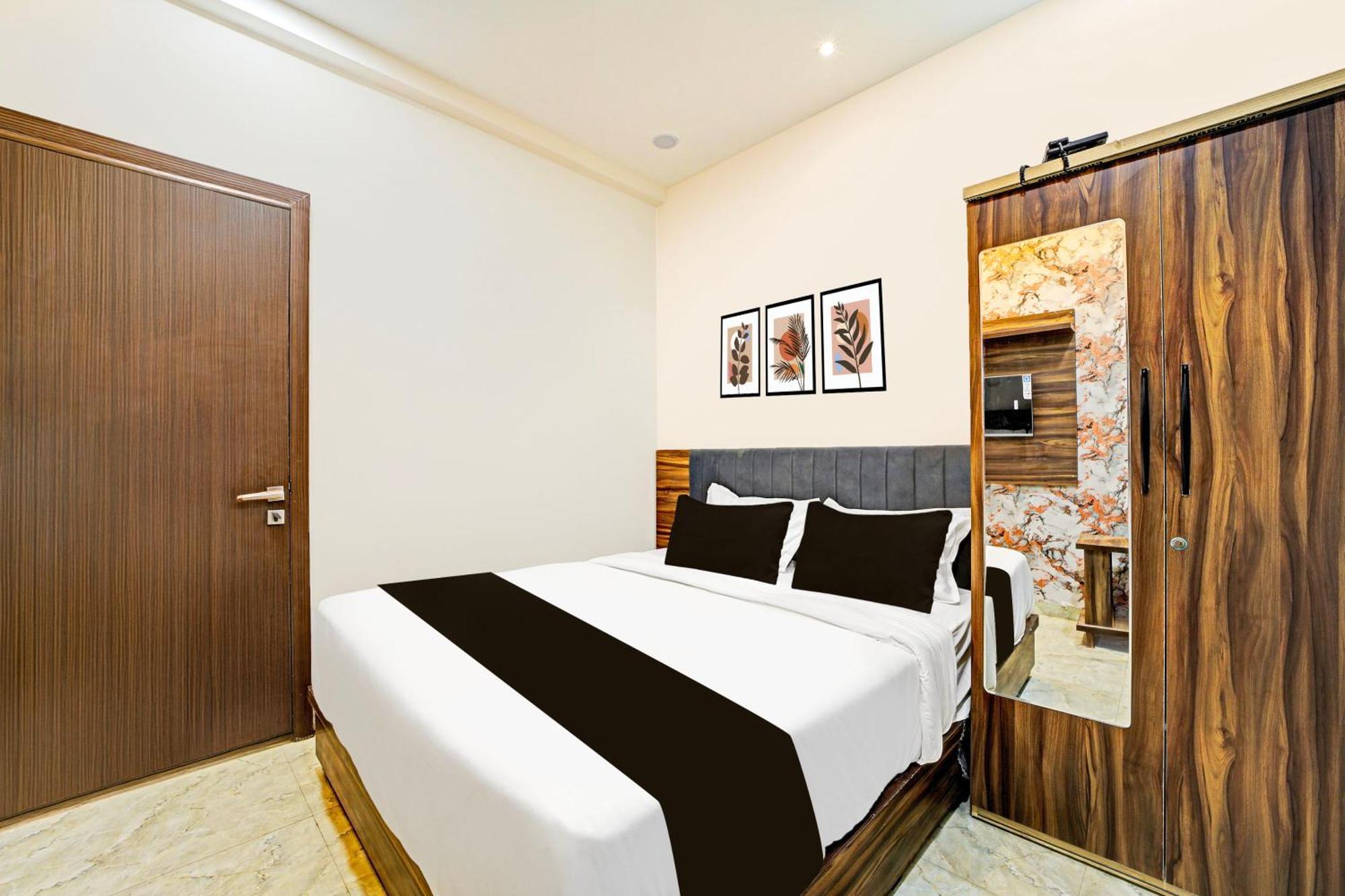 Hotel O The Wings 3*