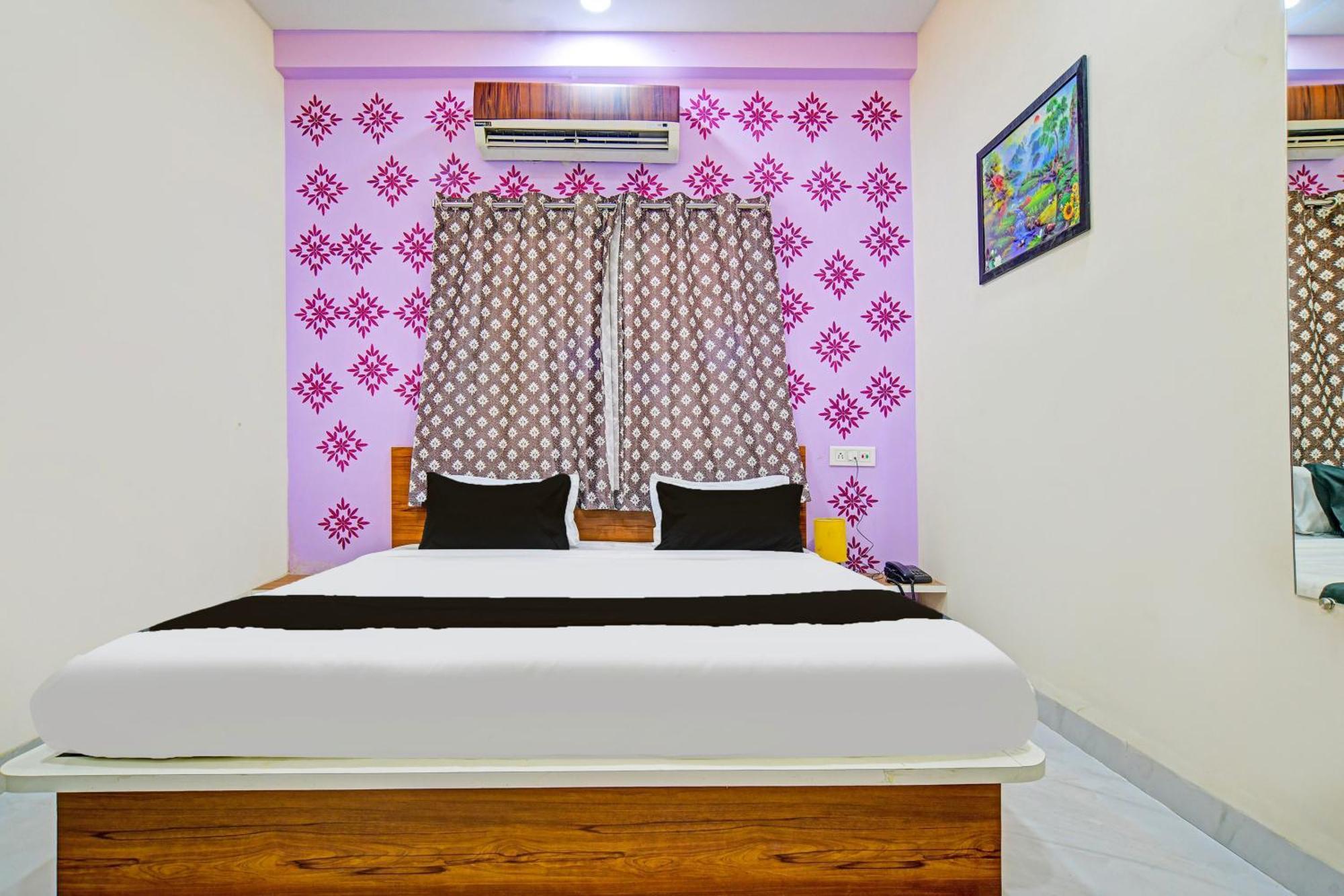 Hotel O Chirag