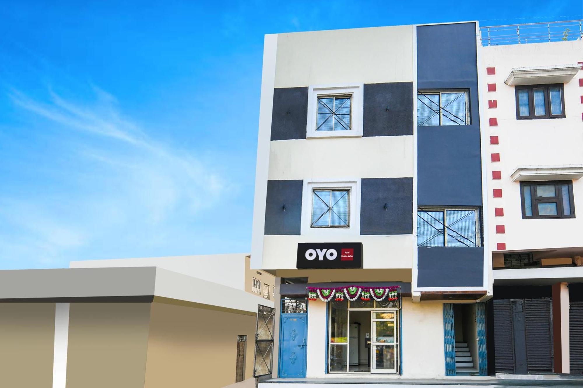 Hotel O Golden Valley Indore