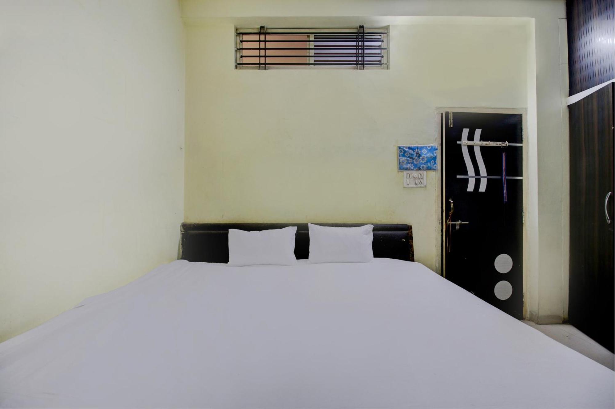 O Satyam Shree Hotel Indore